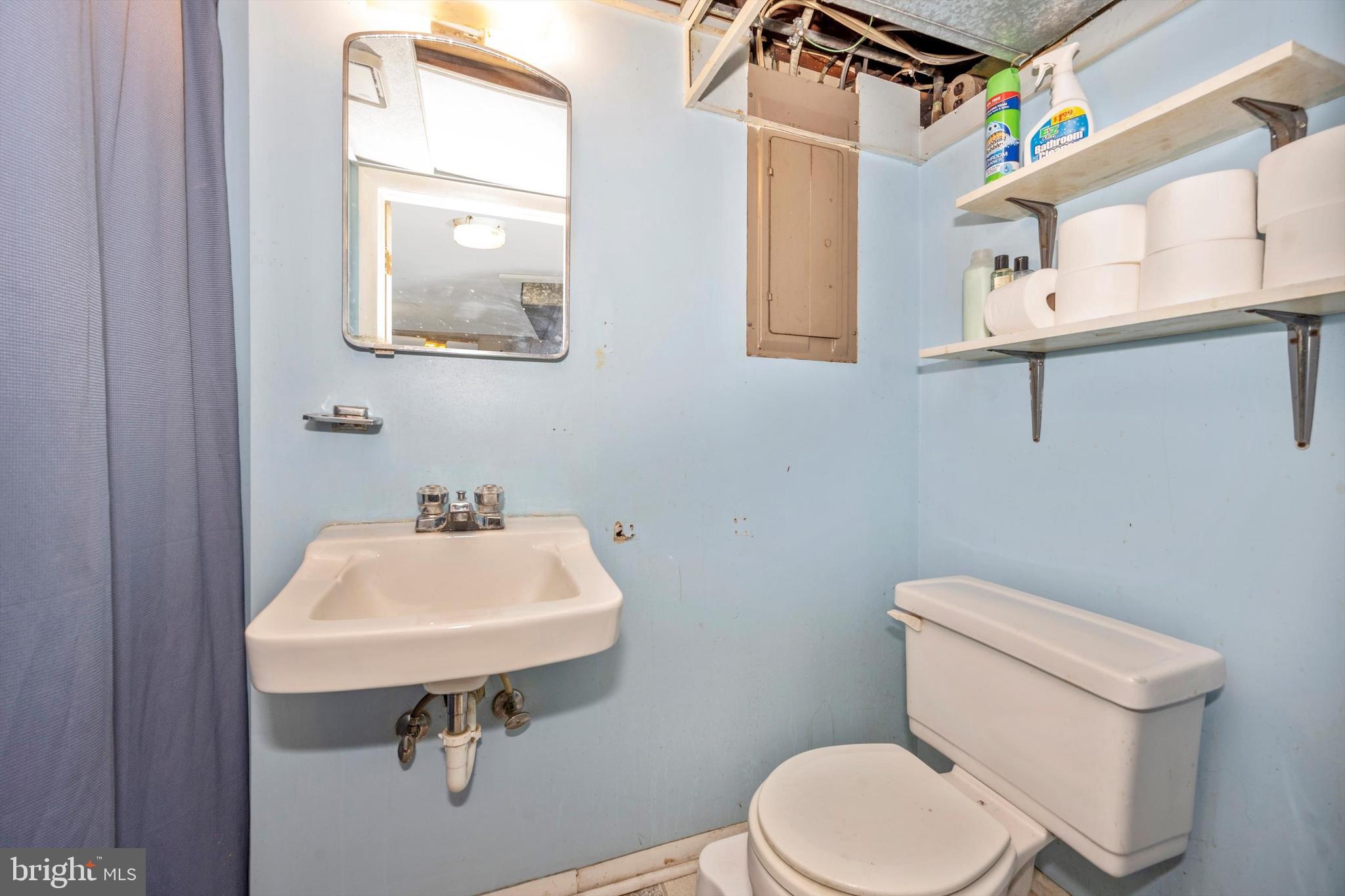 LINDEN HILLS - Residential