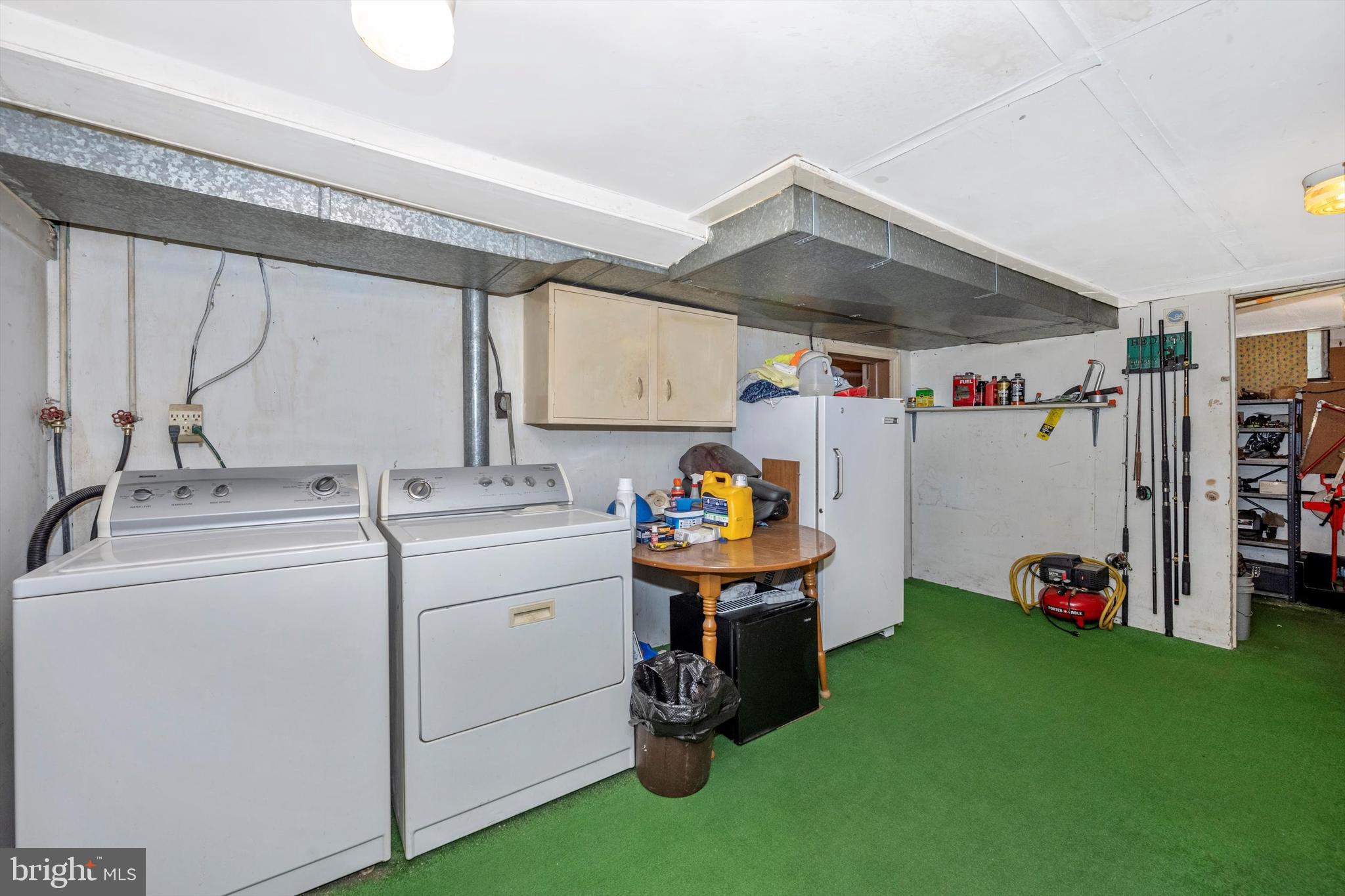 LINDEN HILLS - Residential