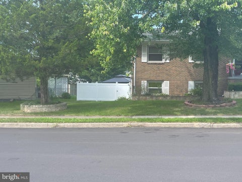 Homes For Rent - 4305 Kentland Drive<br/> WOODBRIDGE, VA 22193