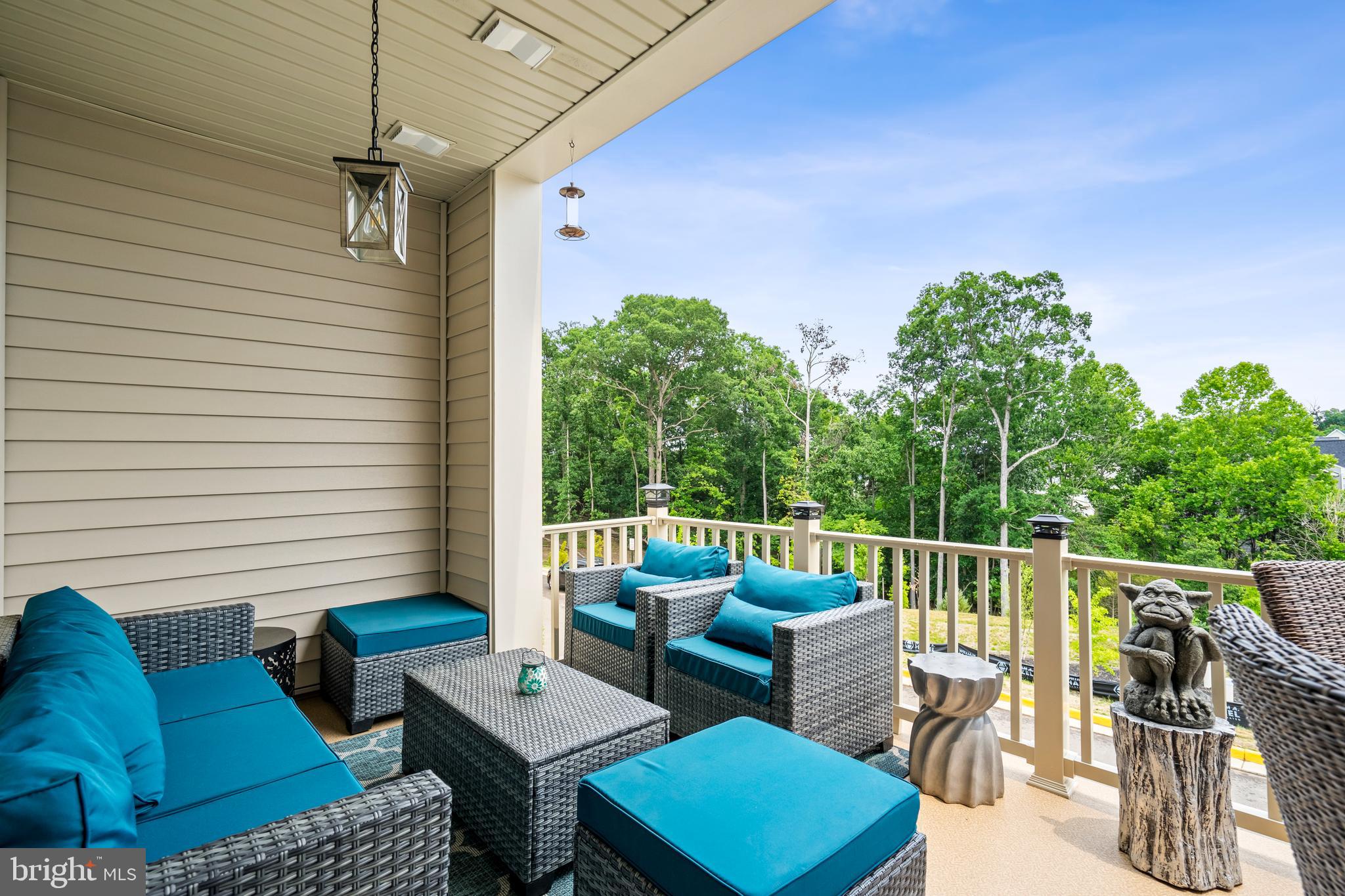 EAST QUARTER - Residential