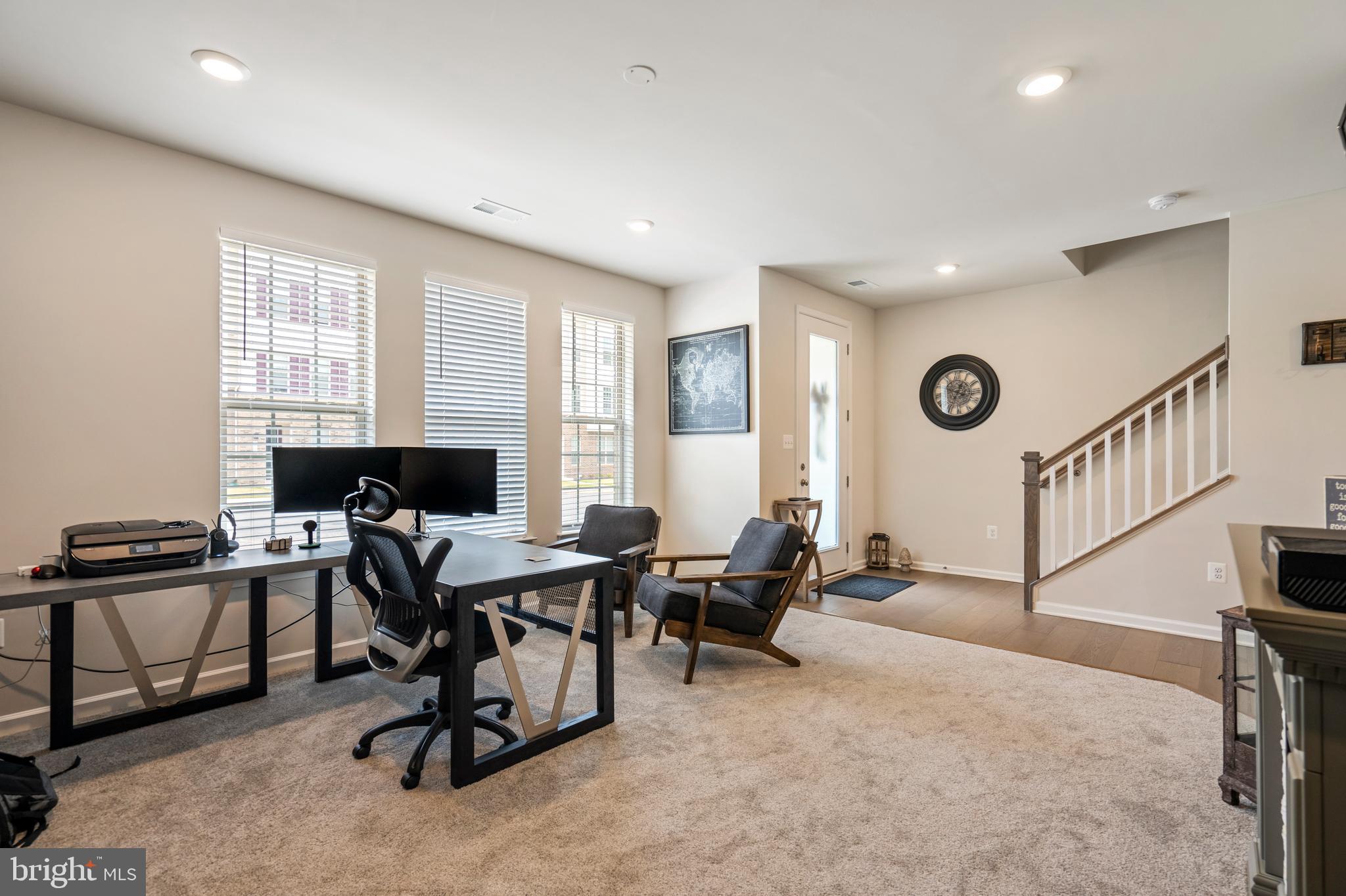 EAST QUARTER - Residential