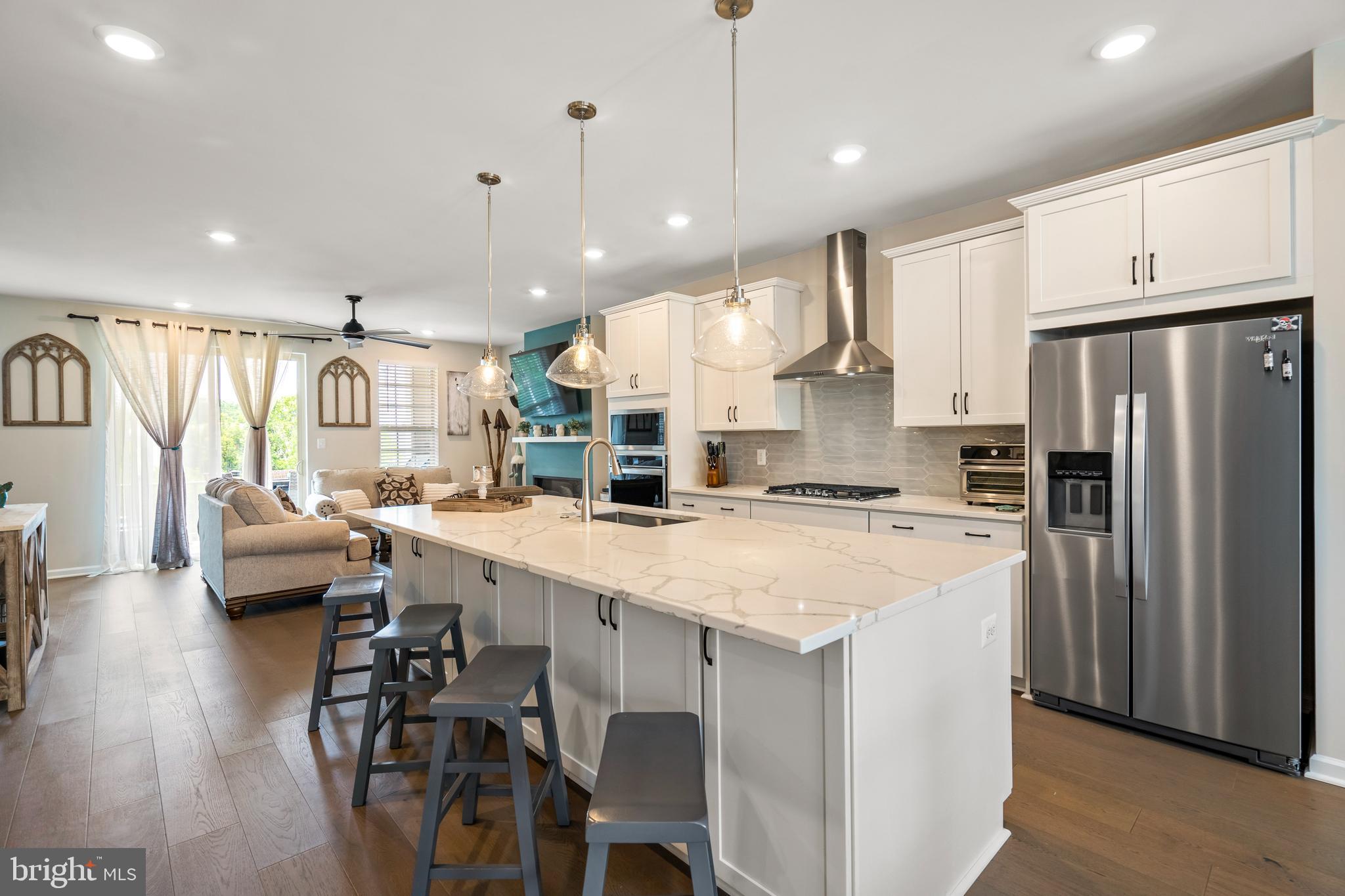 EAST QUARTER - Residential