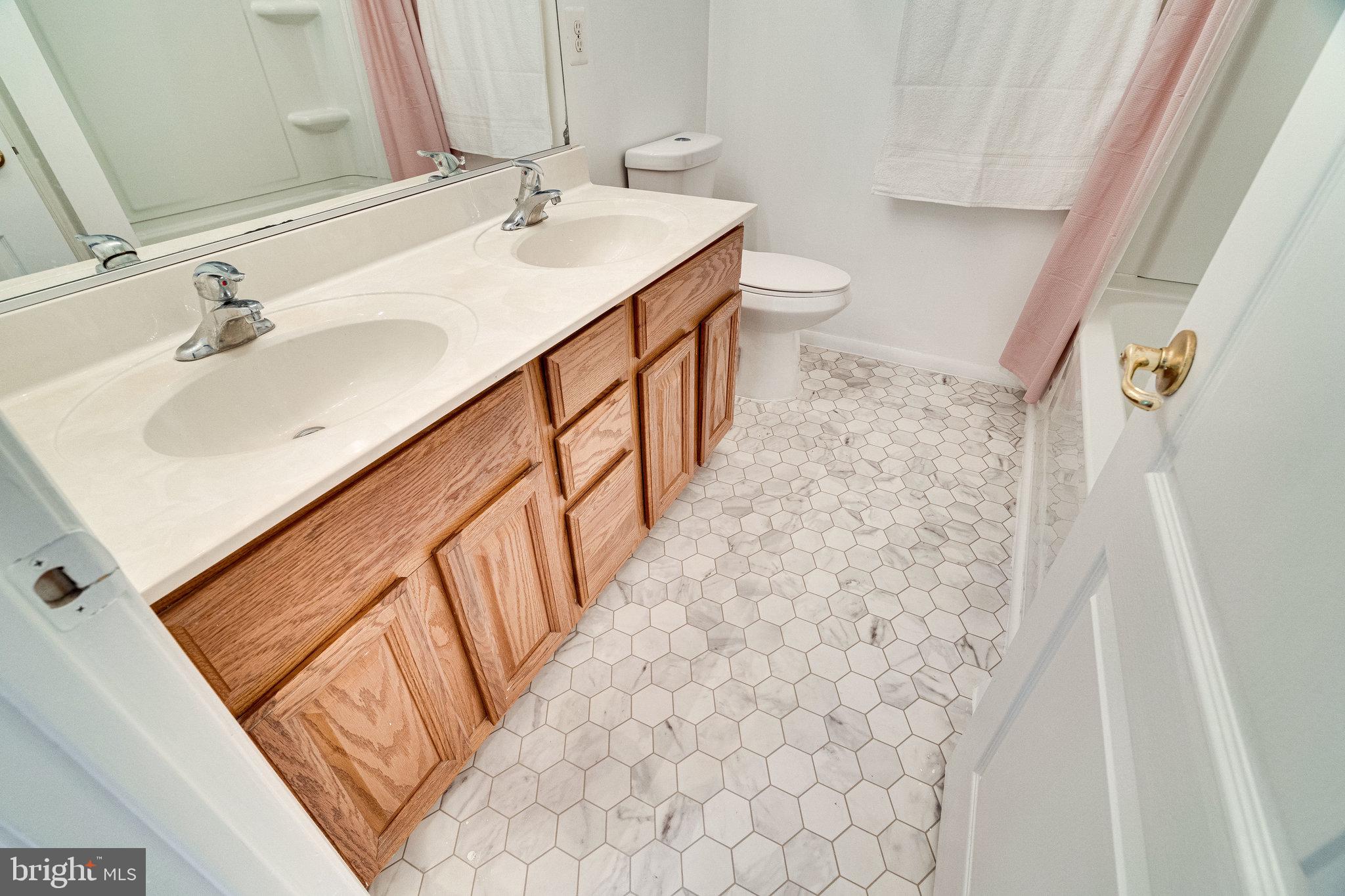 DALE CITY - Residential