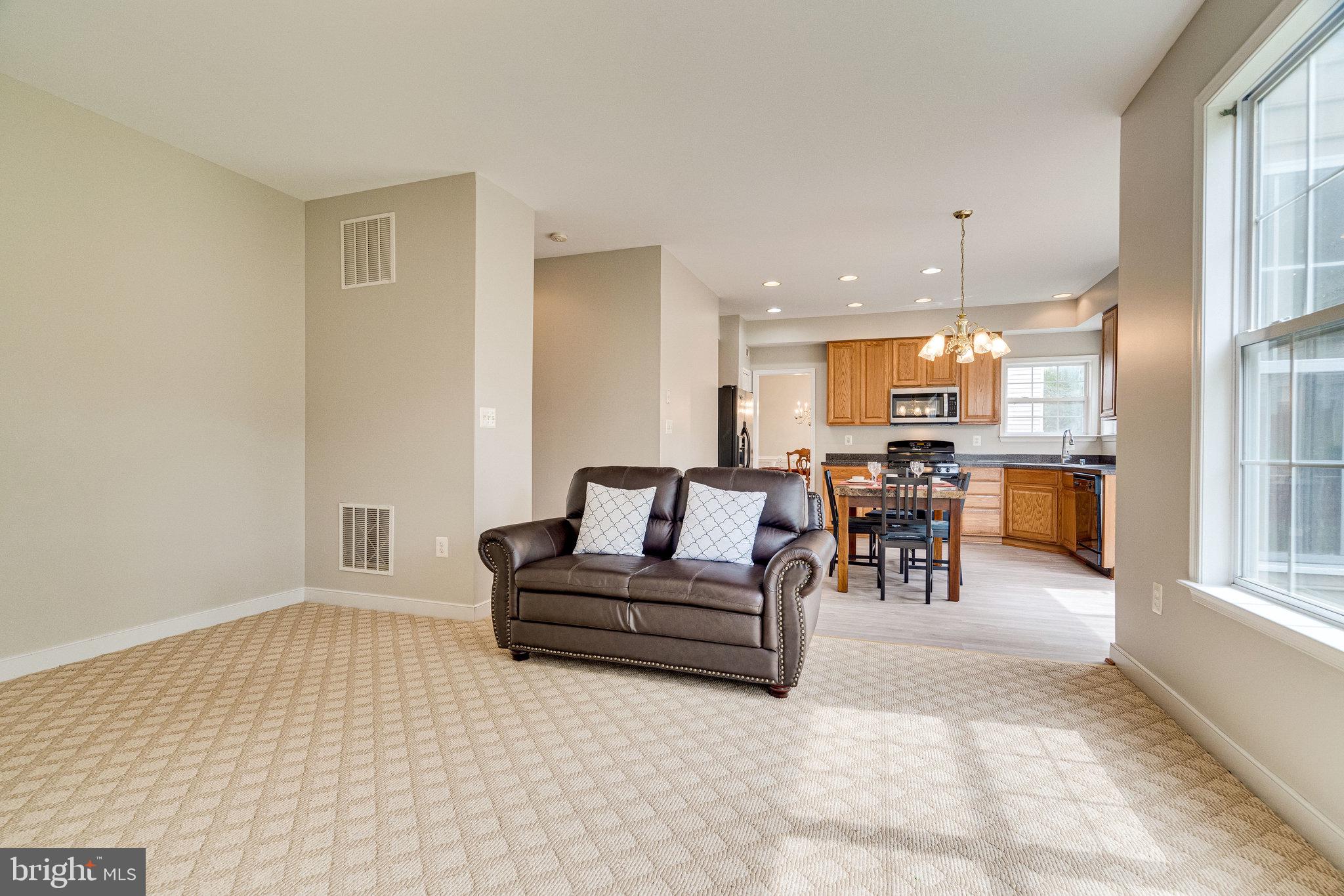 DALE CITY - Residential