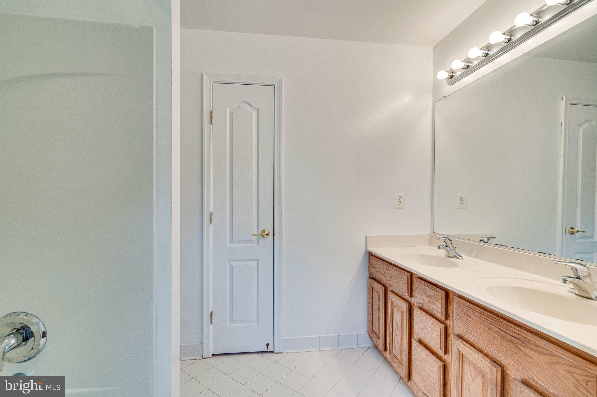 DALE CITY - Residential