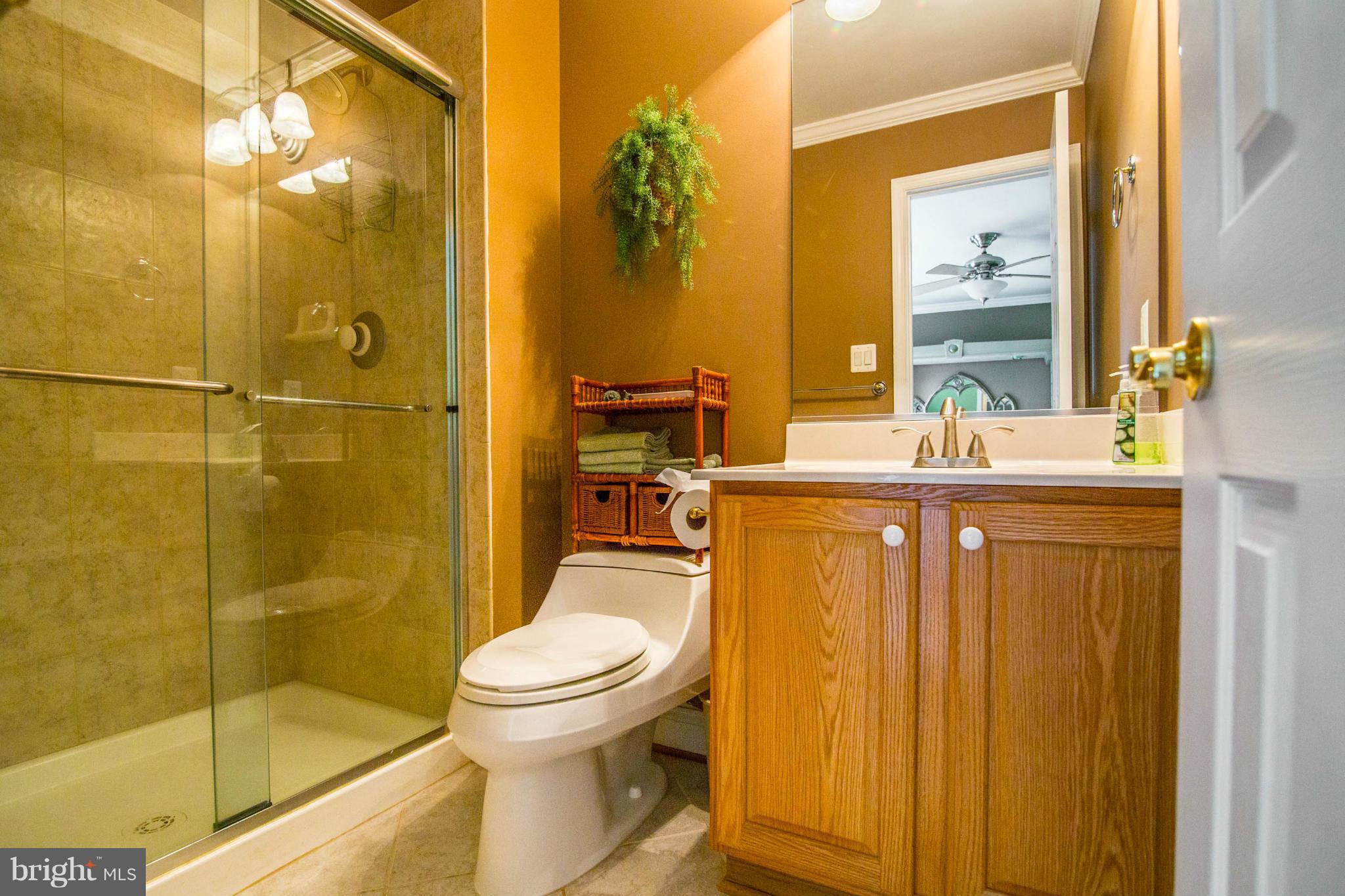 LOVELLA - Residential