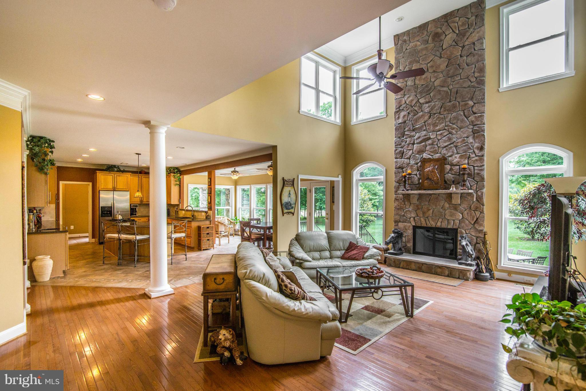 LOVELLA - Residential