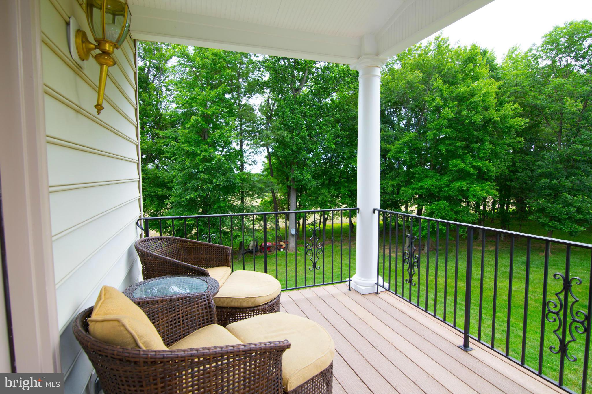 LOVELLA - Residential