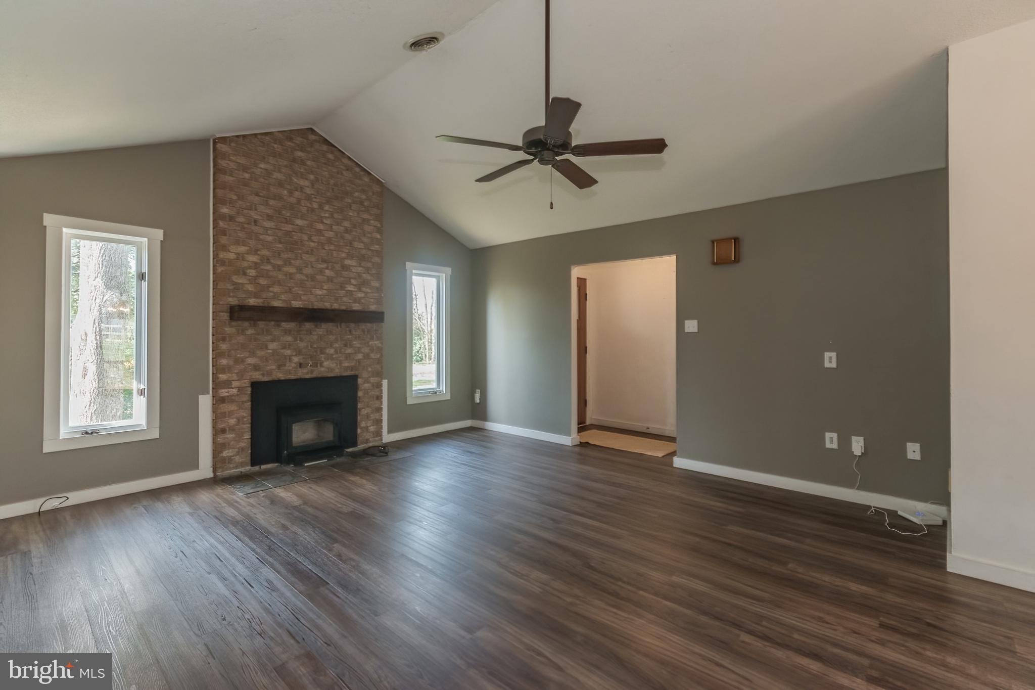 WOODBRIER MANOR - Residential