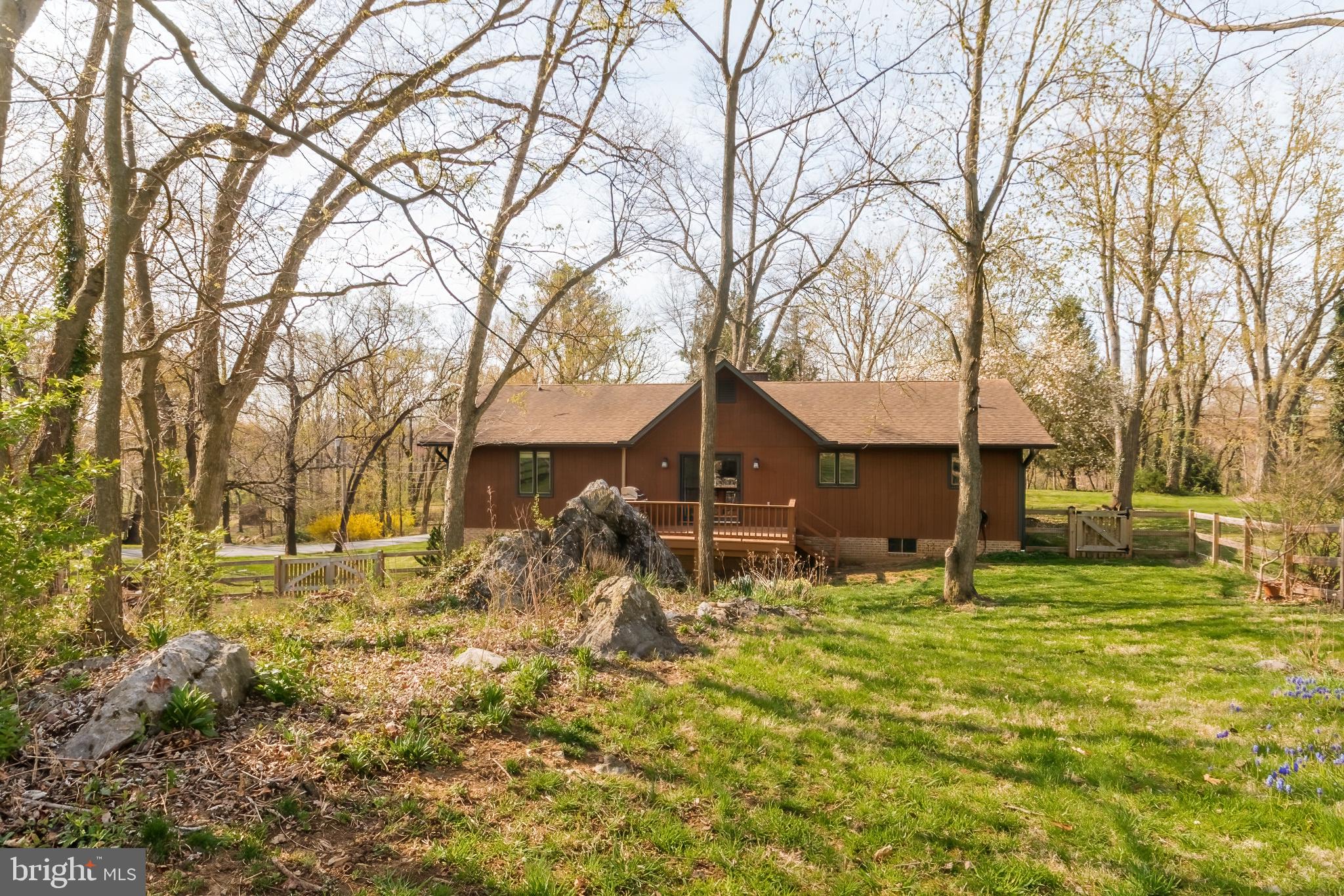 WOODBRIER MANOR - Residential