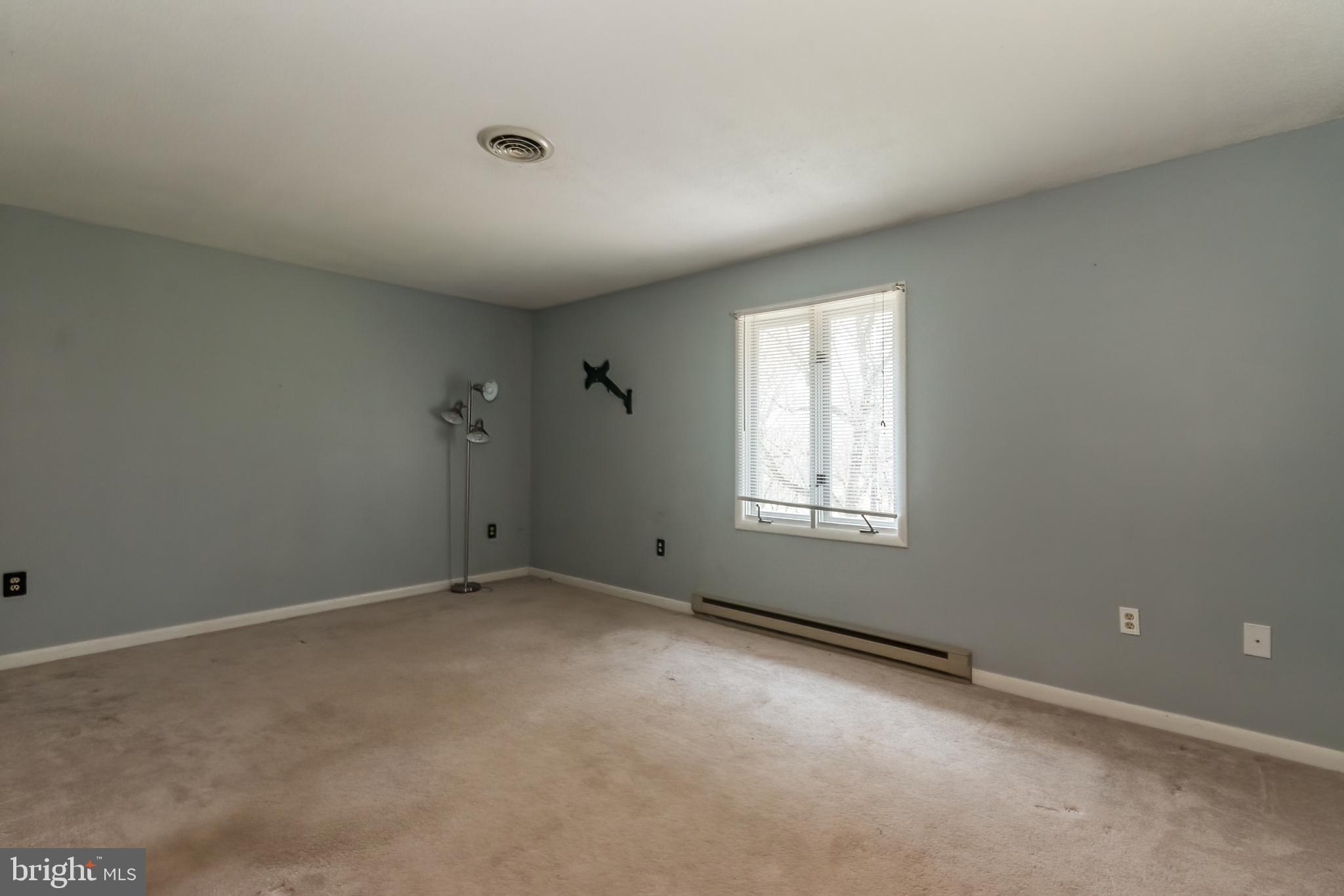 WOODBRIER MANOR - Residential