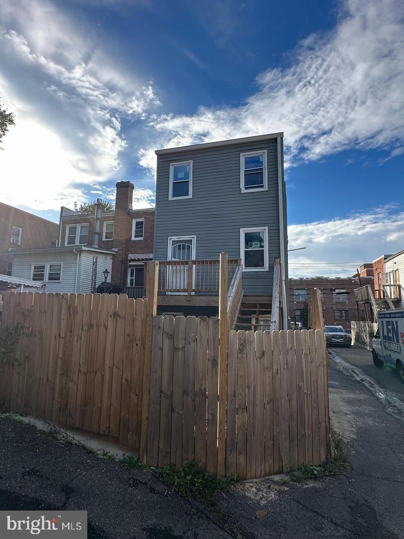 1956 FENDALL STREET SE