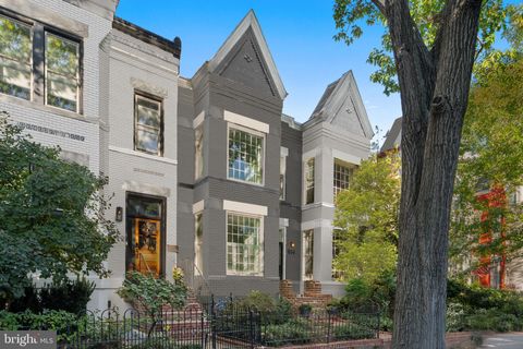 614 8TH STREET NE WASHINGTON DC 20002