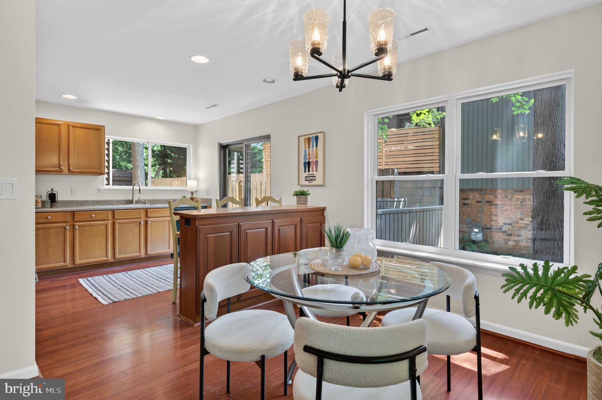1016 TIMBER CREEK DRIVE