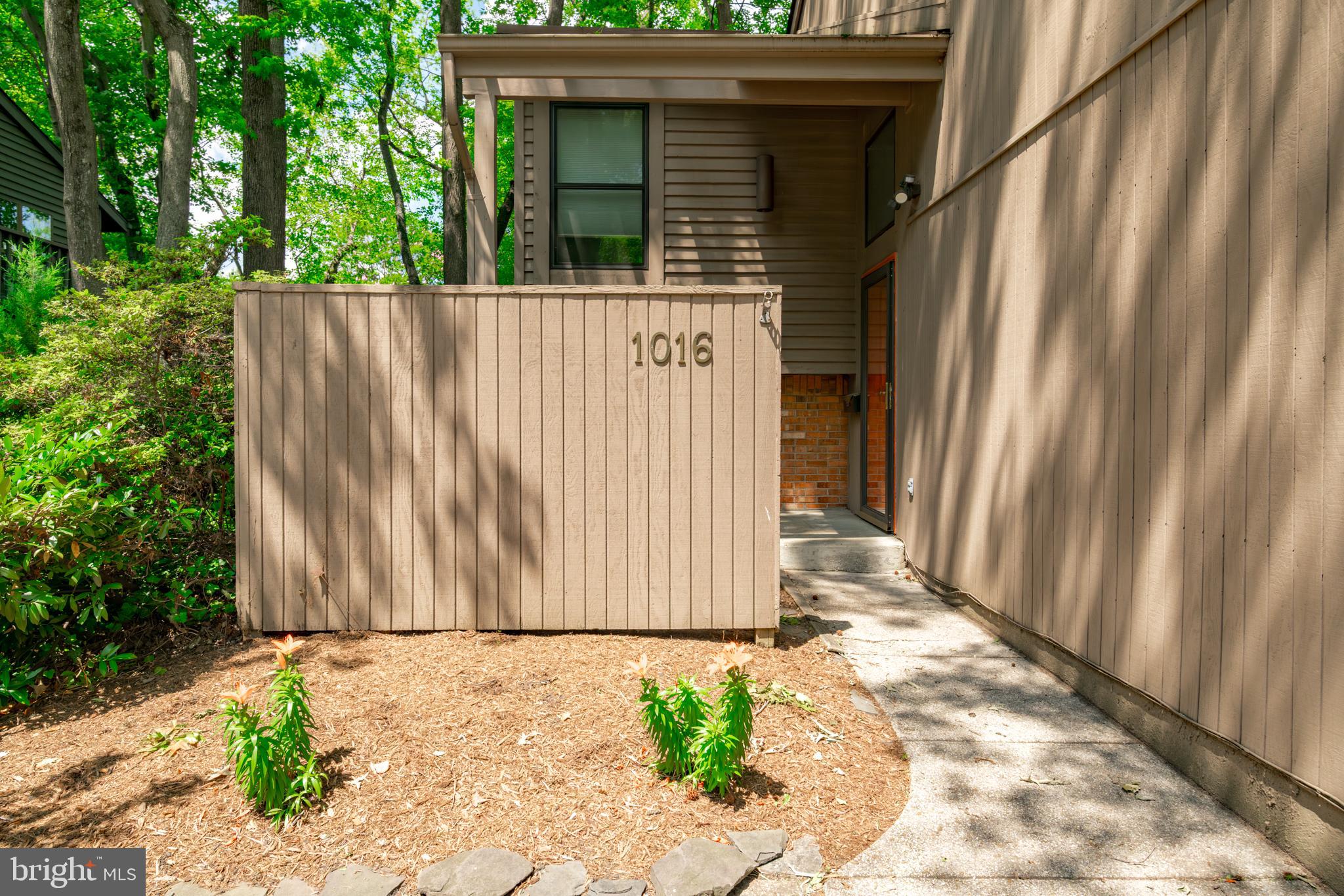1016 TIMBER CREEK DRIVE