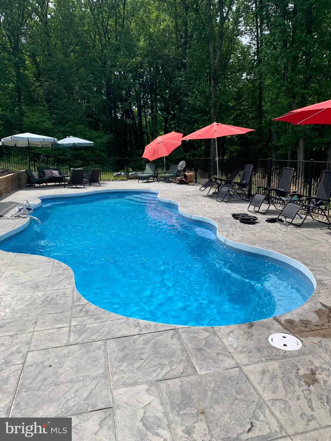 ASPEN WOODS - Residential Lease