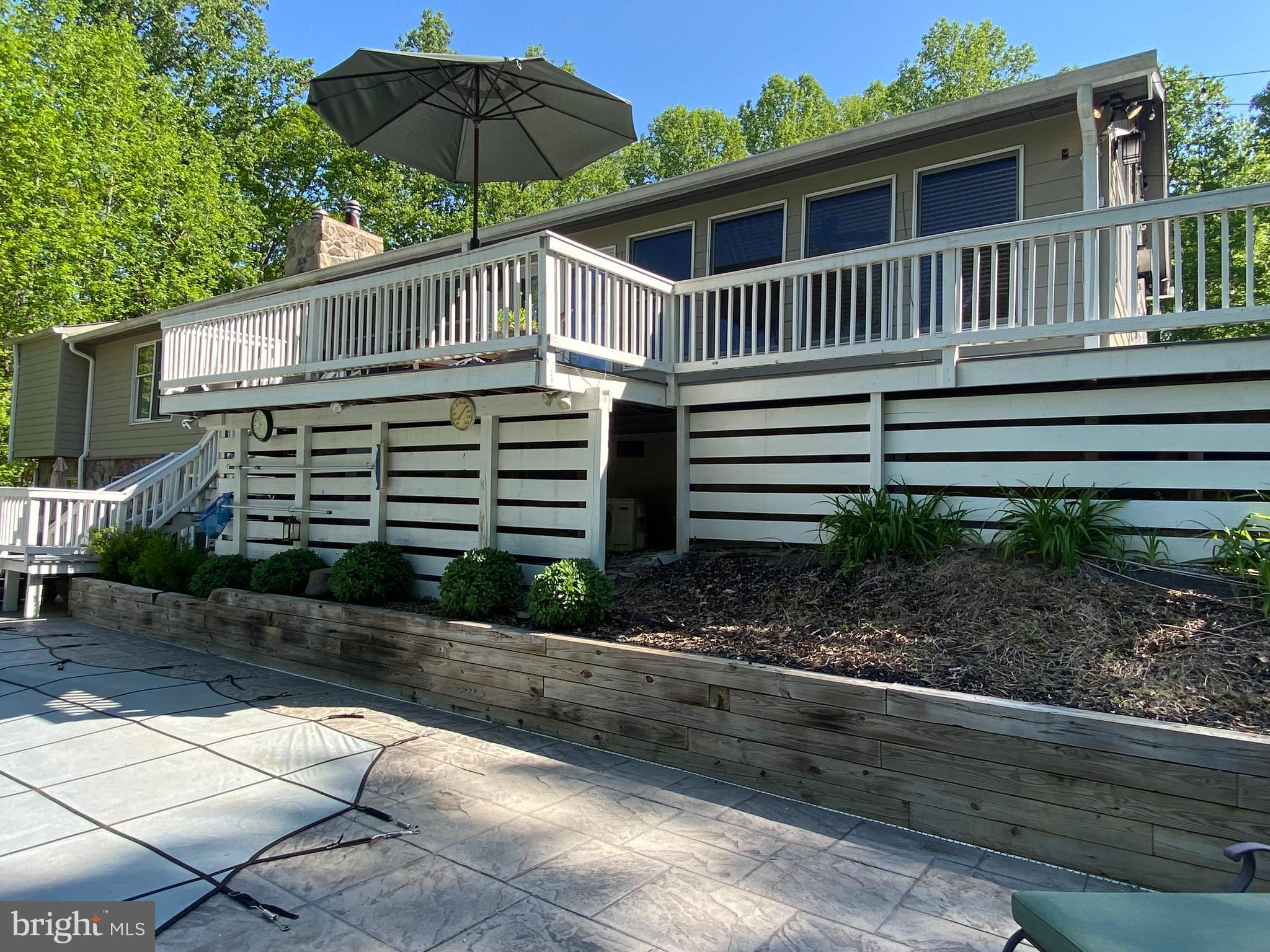 ASPEN WOODS - Residential Lease