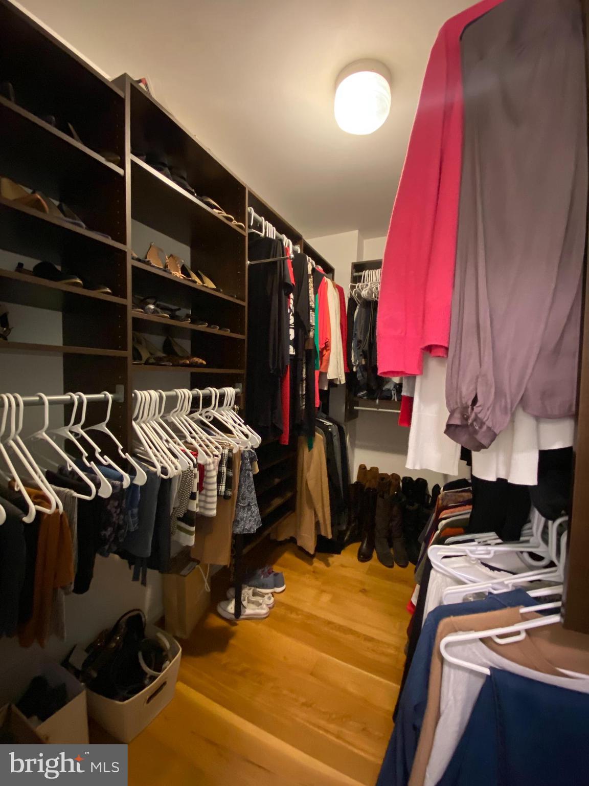 ASPEN WOODS - Residential Lease