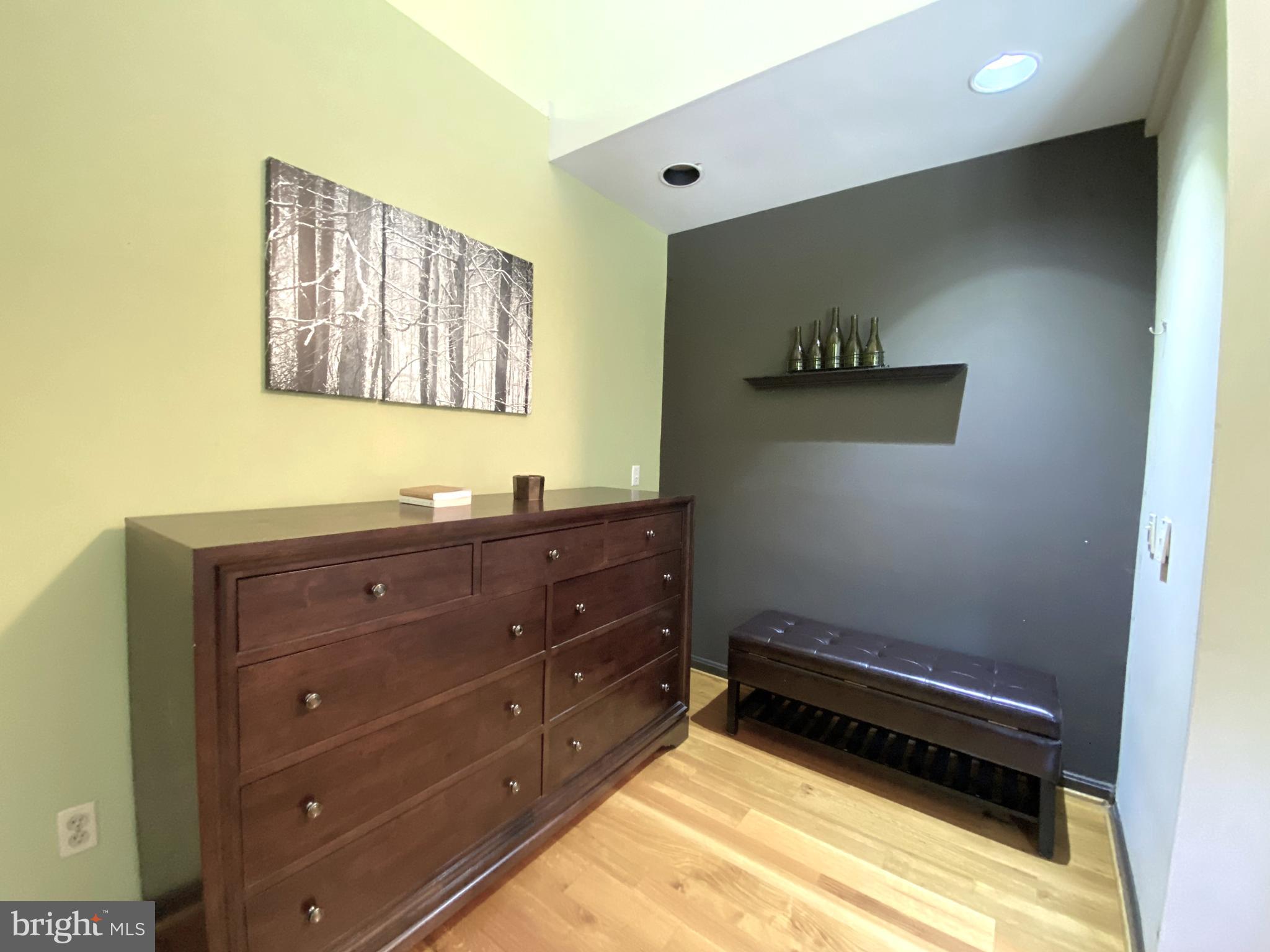 ASPEN WOODS - Residential Lease