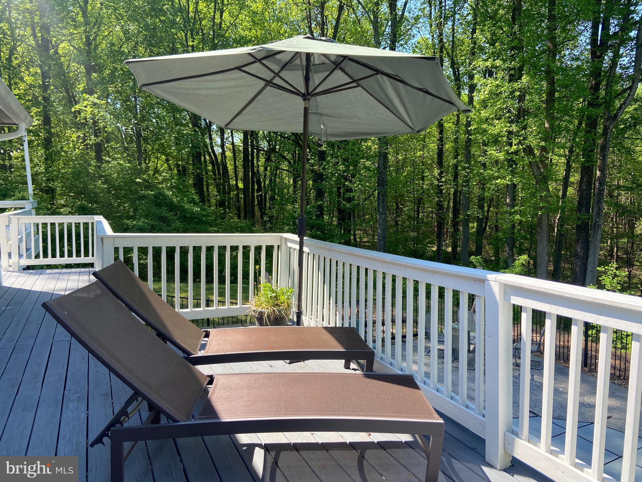 ASPEN WOODS - Residential Lease