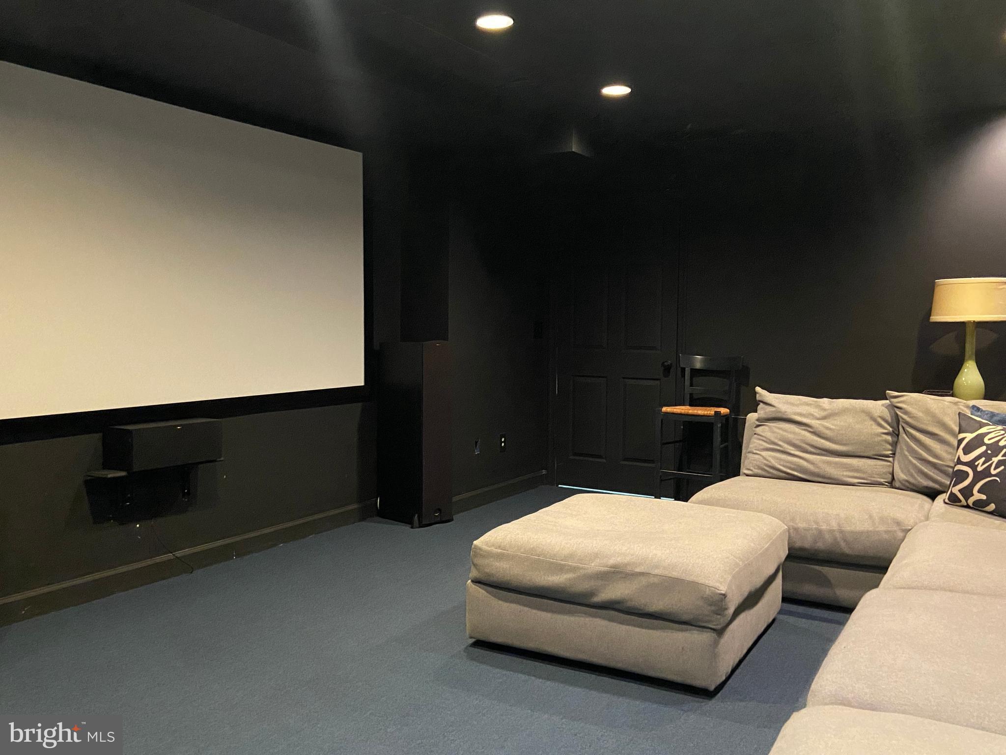 ASPEN WOODS - Residential Lease