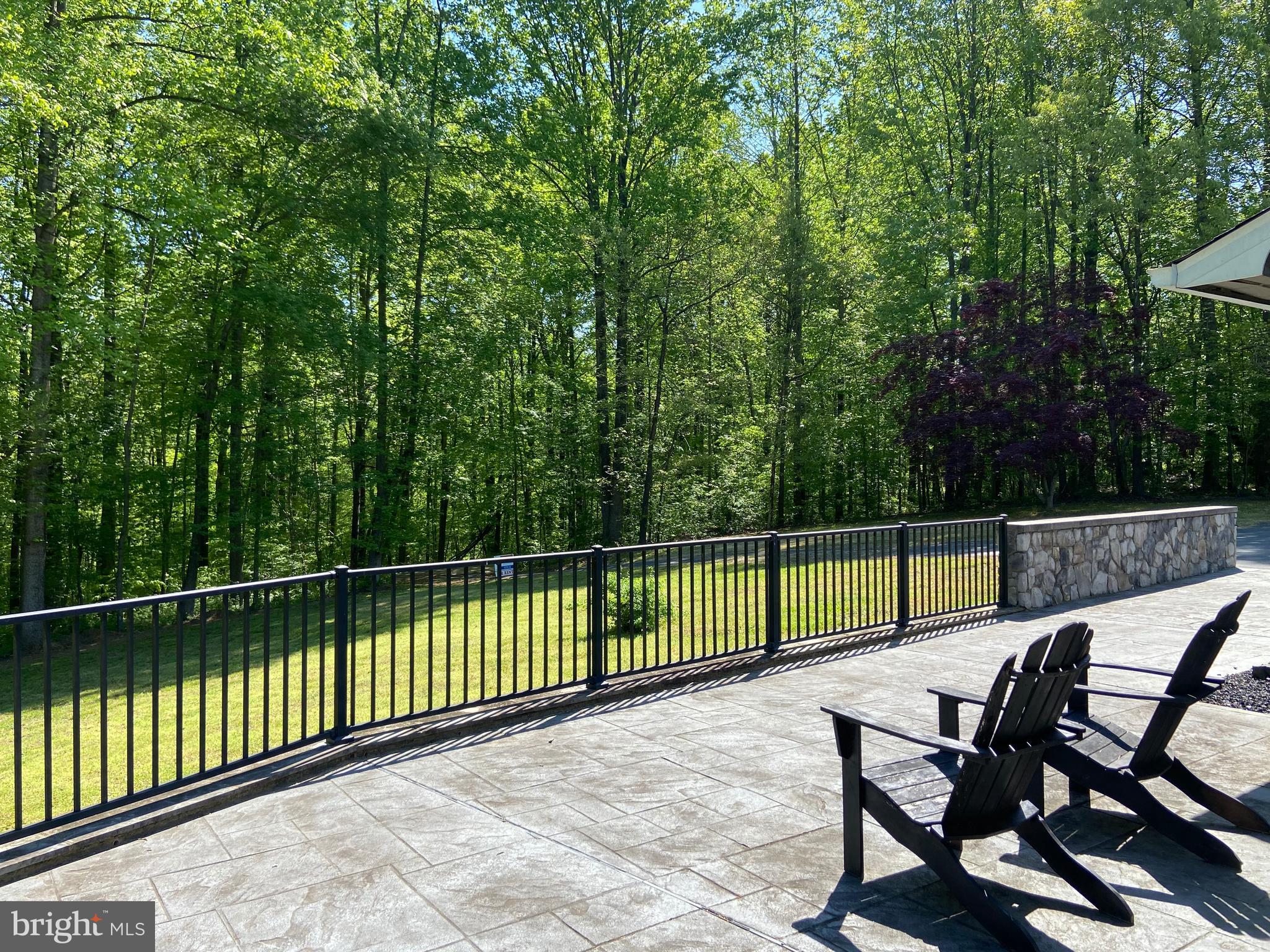 ASPEN WOODS - Residential Lease