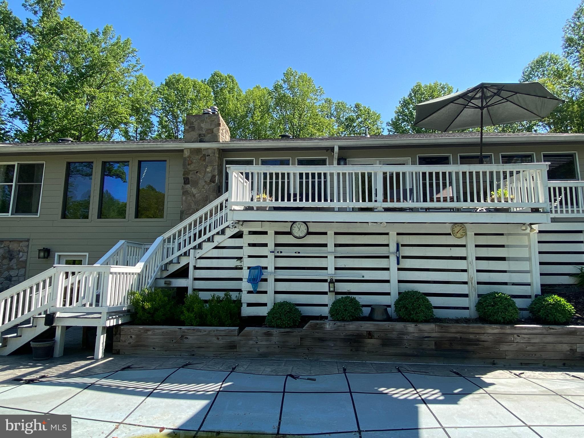 ASPEN WOODS - Residential Lease