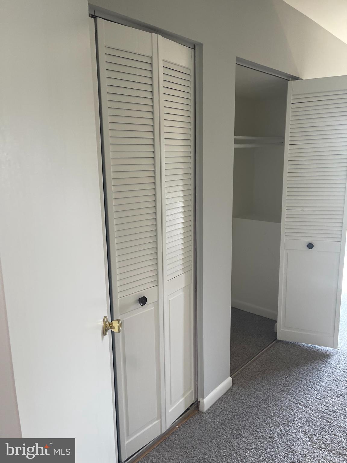 TREETOP CONDO - Residential