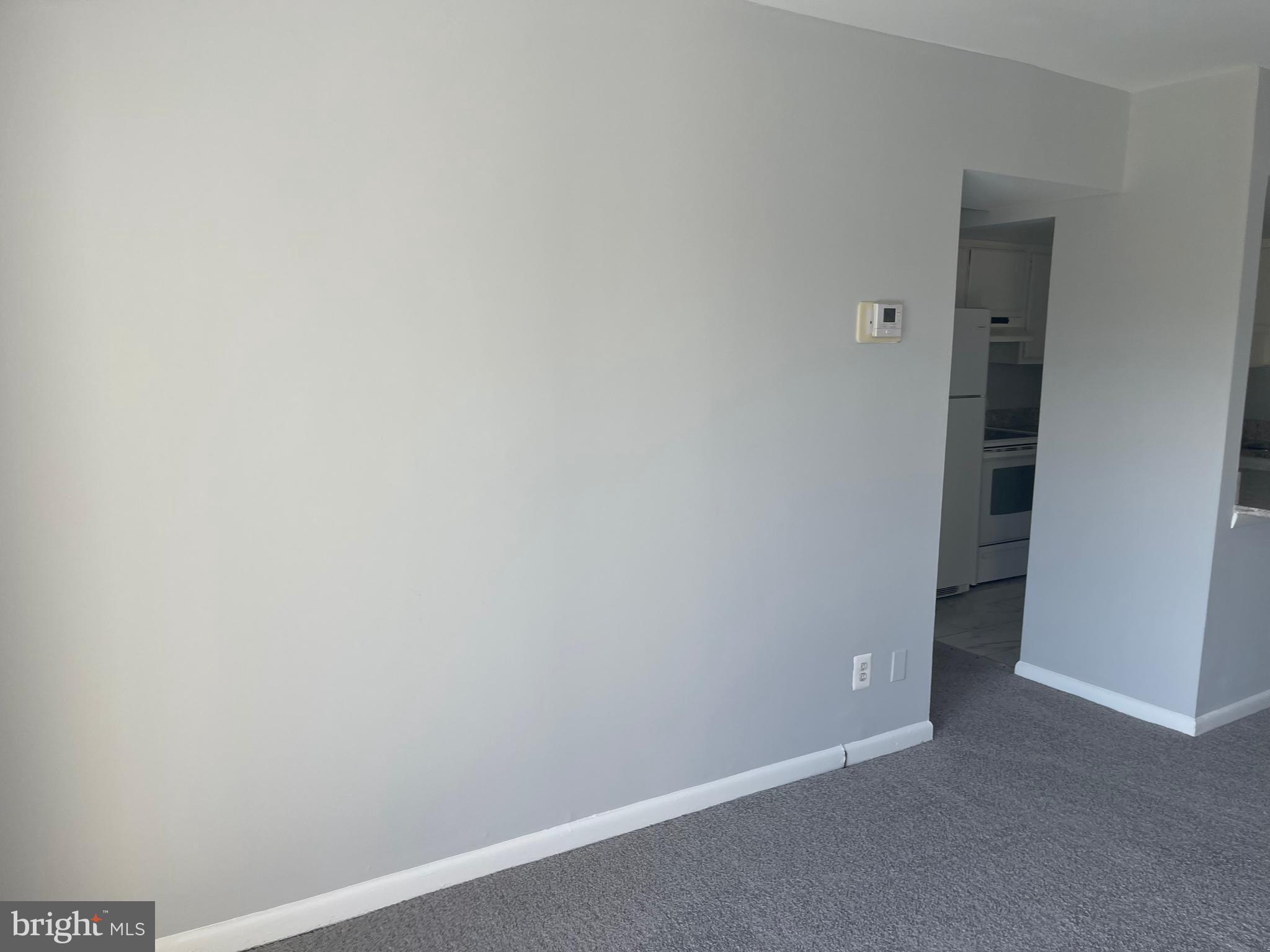 TREETOP CONDO - Residential