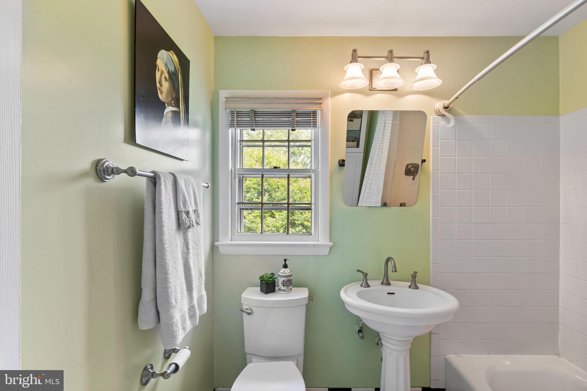 RIVERSIDE ESTATES - Residential