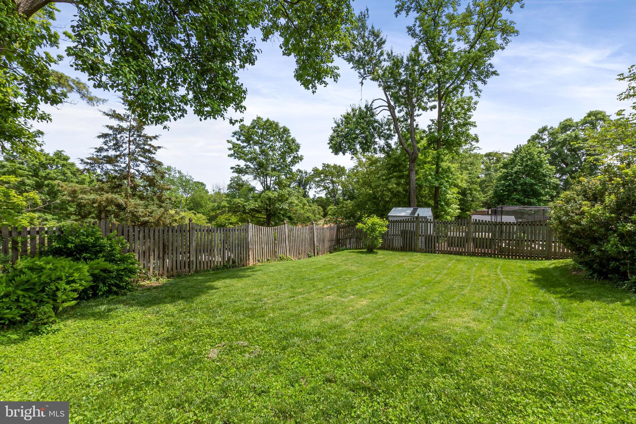 RIVERSIDE ESTATES - Residential