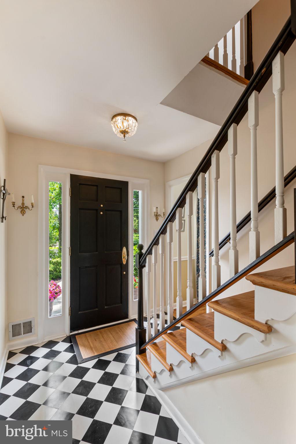 RIVERSIDE ESTATES - Residential