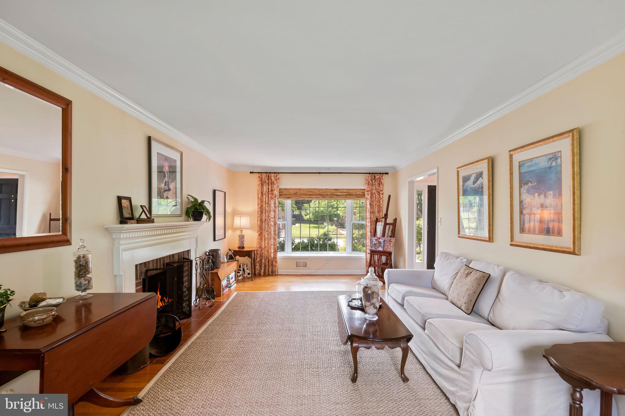 RIVERSIDE ESTATES - Residential