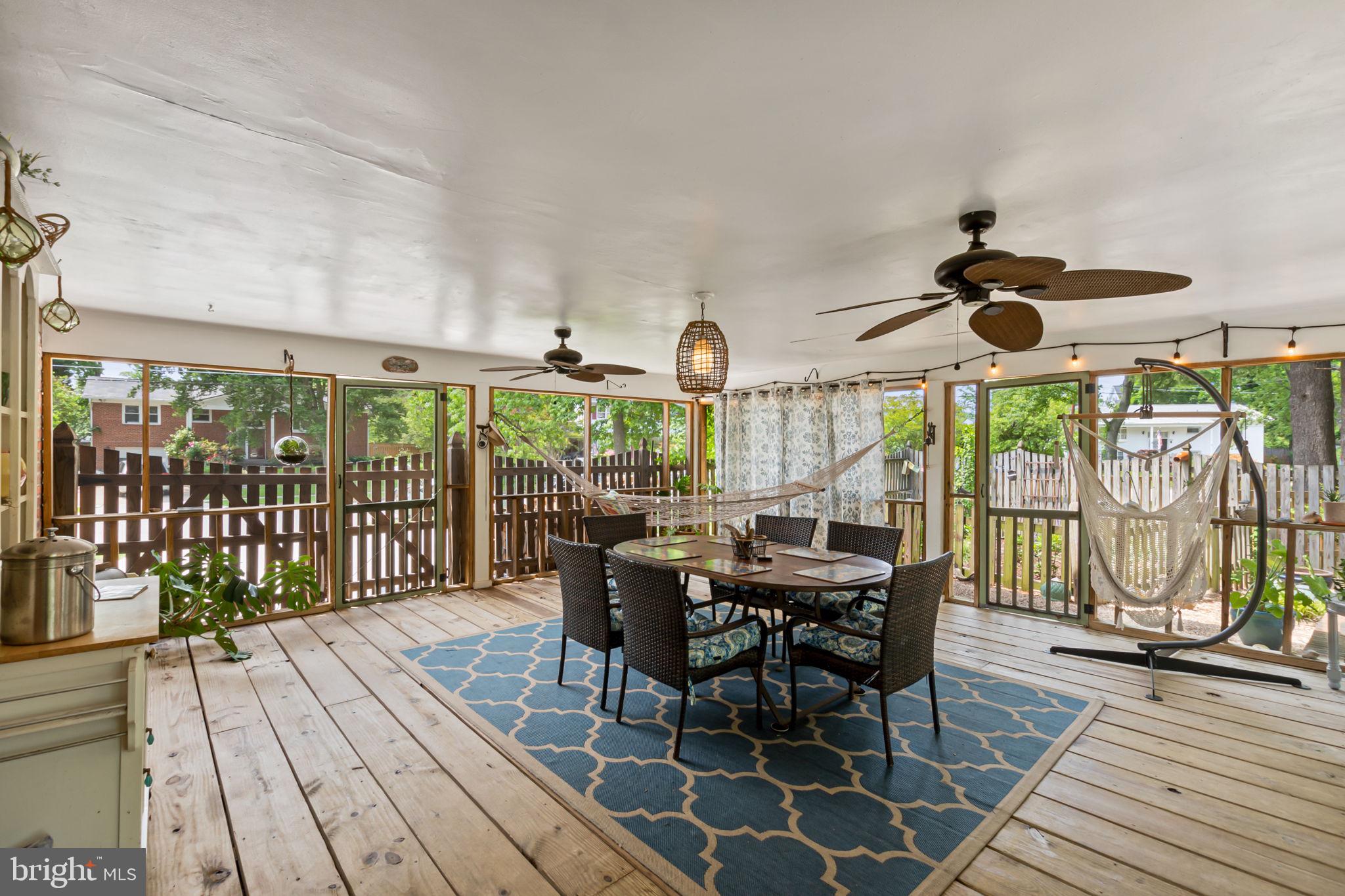 RIVERSIDE ESTATES - Residential