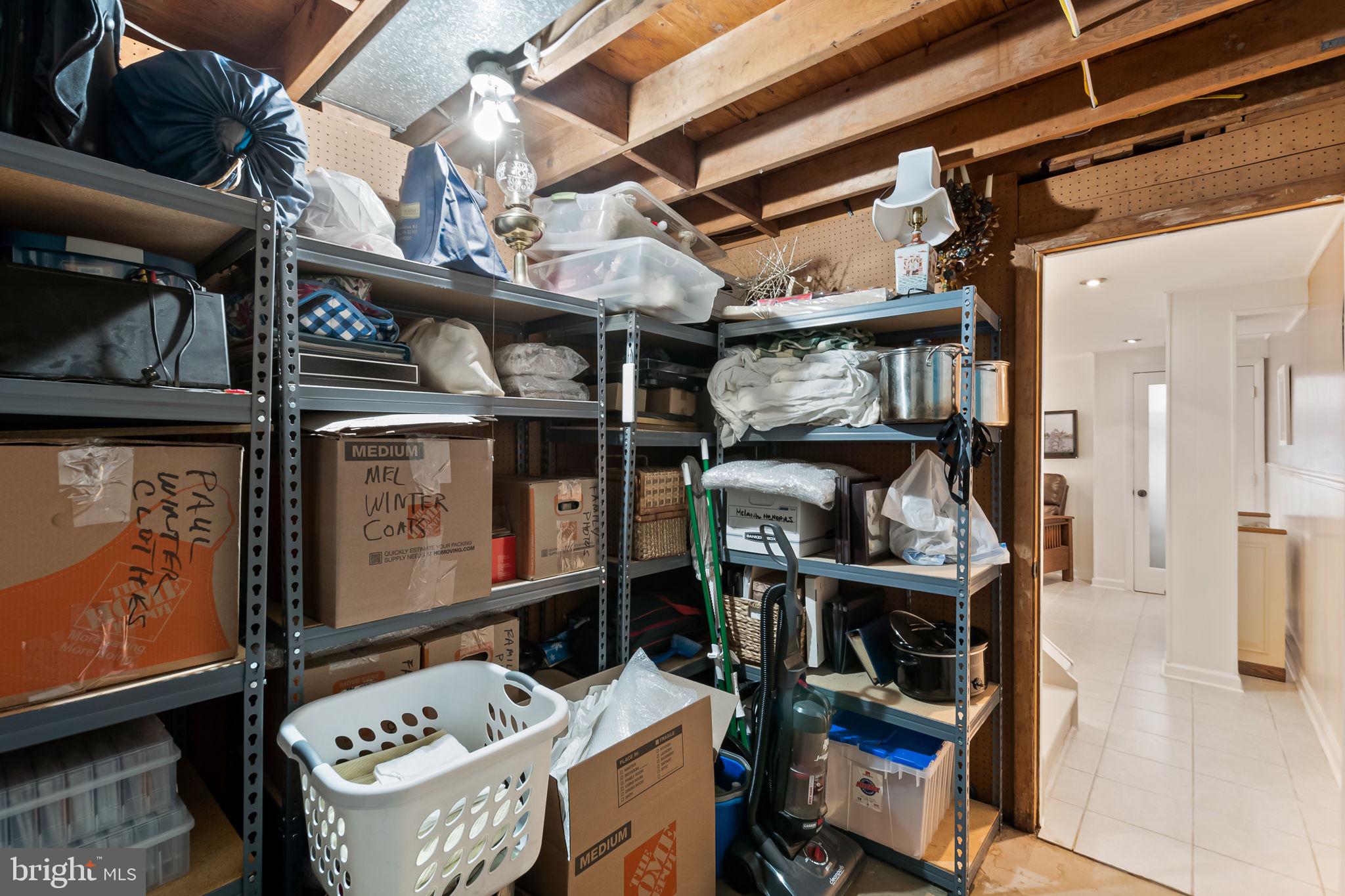 RIVERSIDE ESTATES - Residential