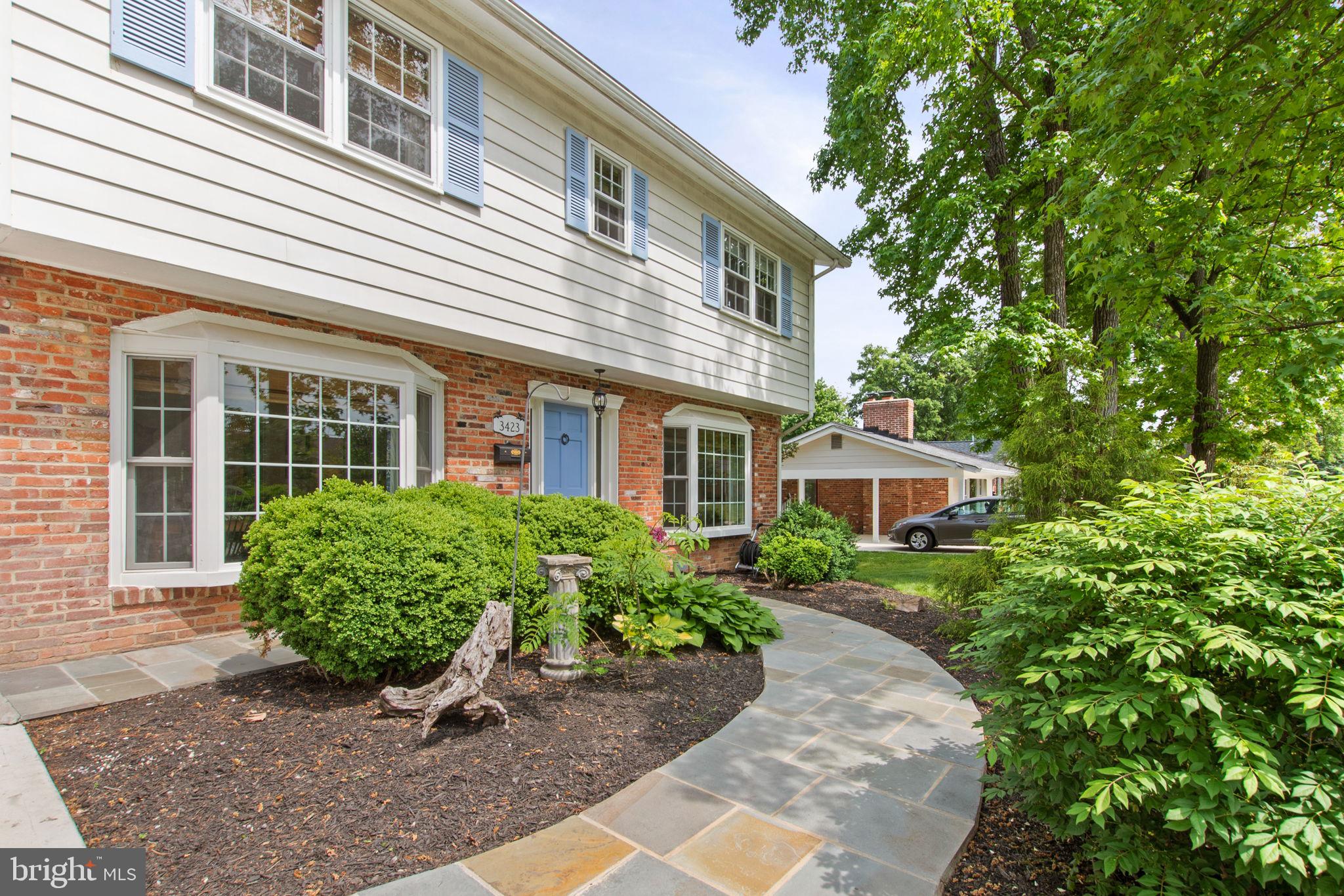 RIVERSIDE ESTATES - Residential