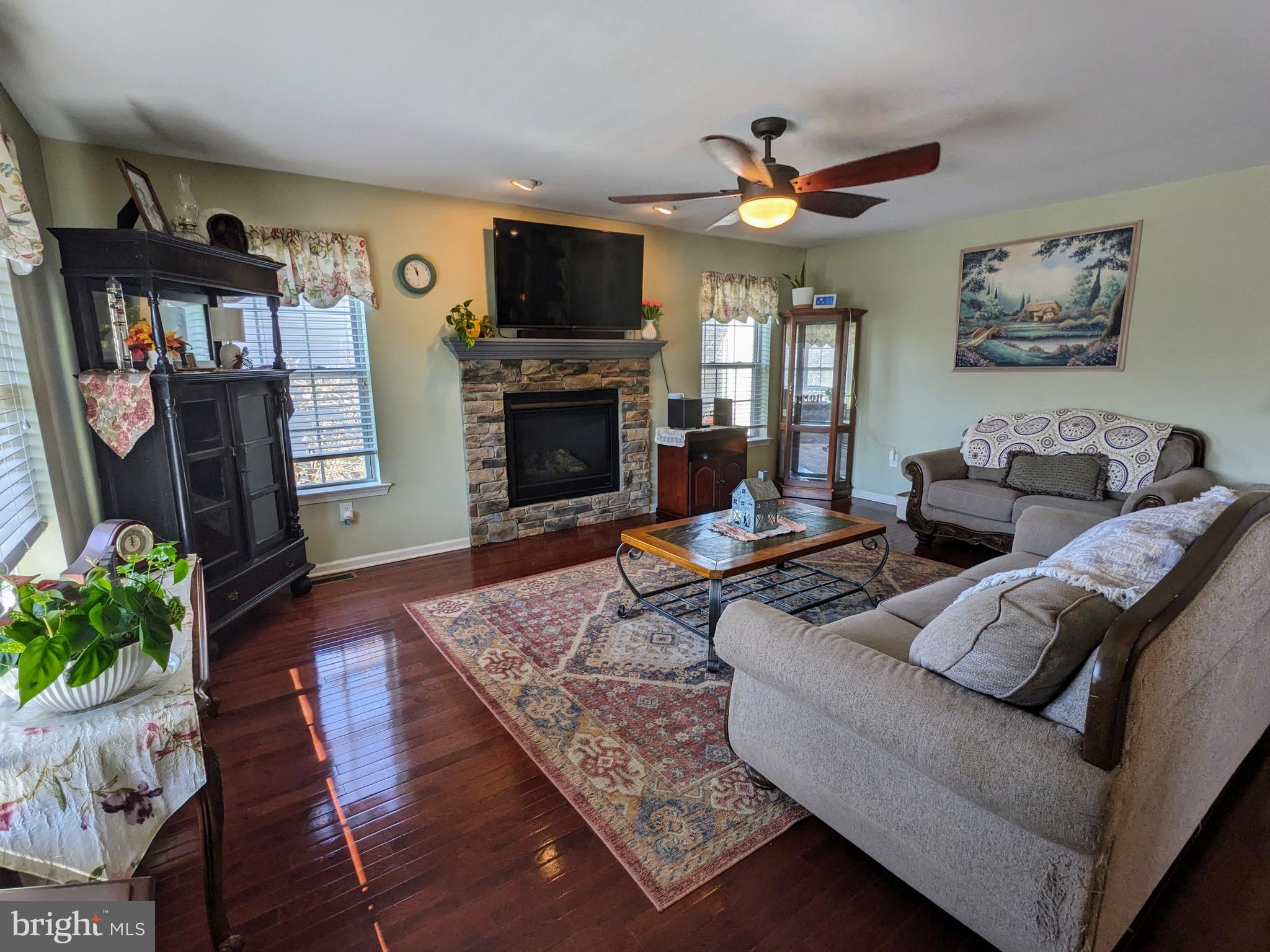 STONE RIDGE - Residential