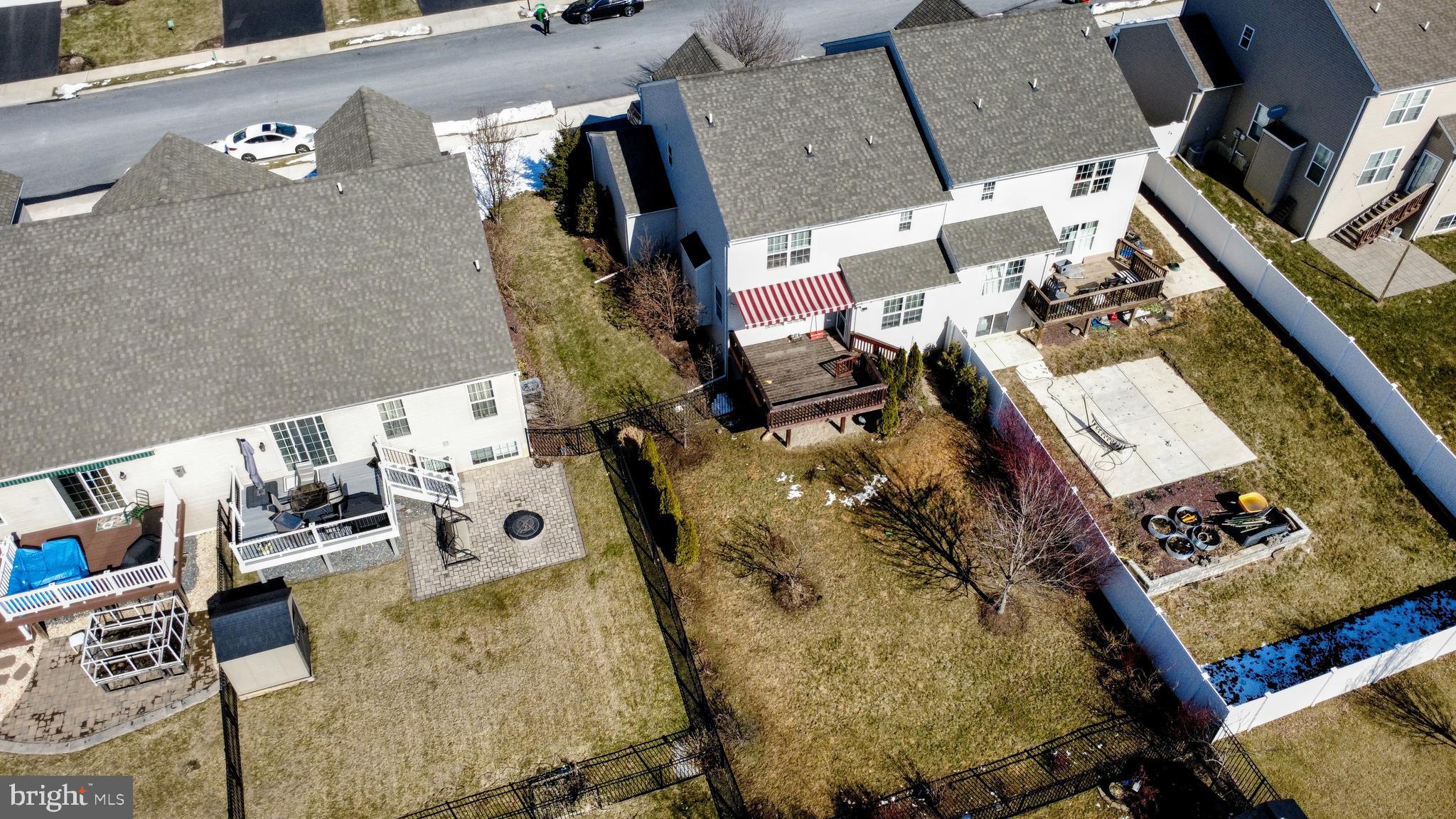 STONE RIDGE - Residential