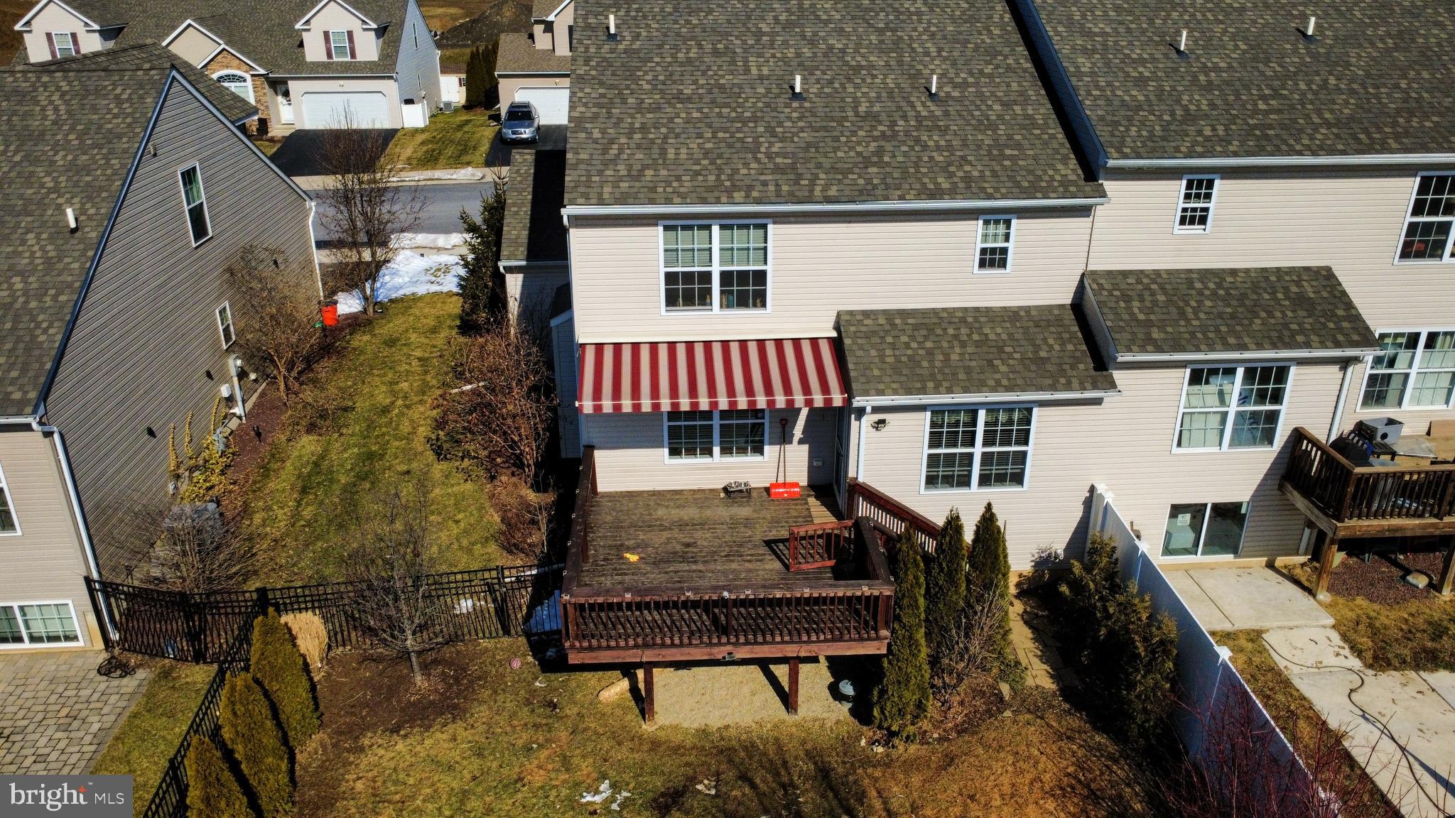 STONE RIDGE - Residential