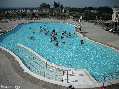 BULLE ROCK - Residential