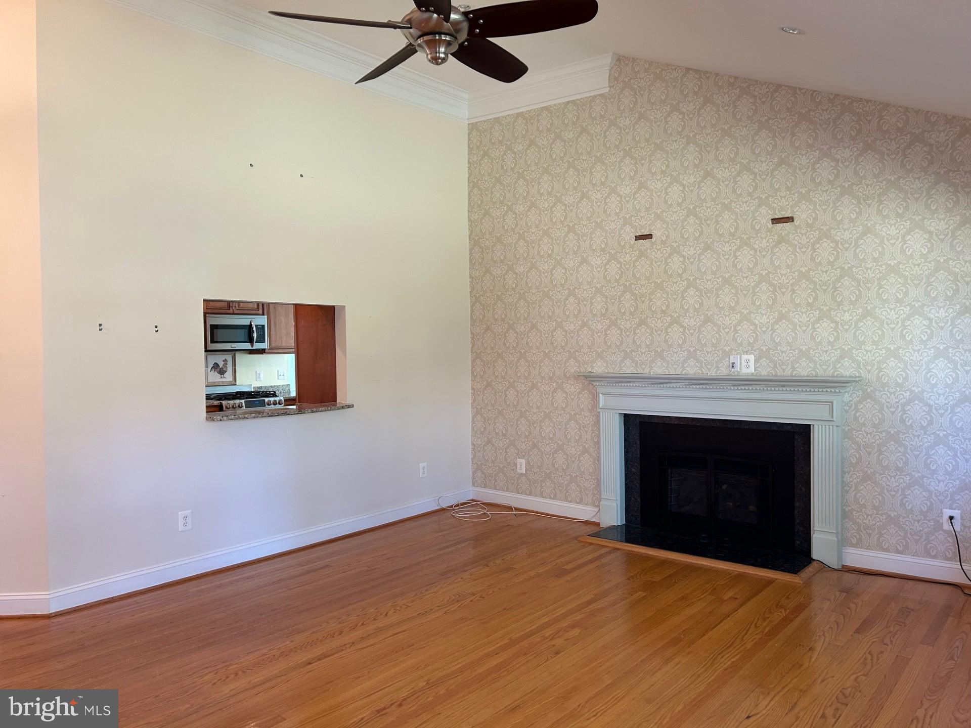 SALONA VILLAGE - Residential Lease