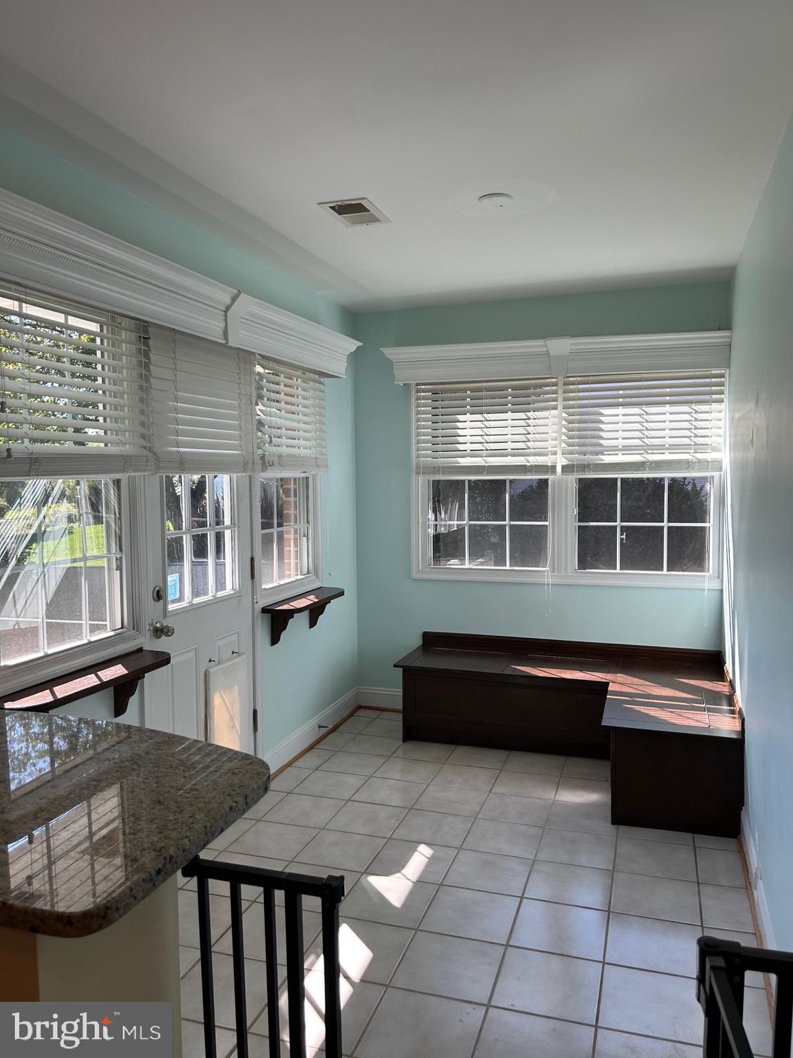 SALONA VILLAGE - Residential Lease