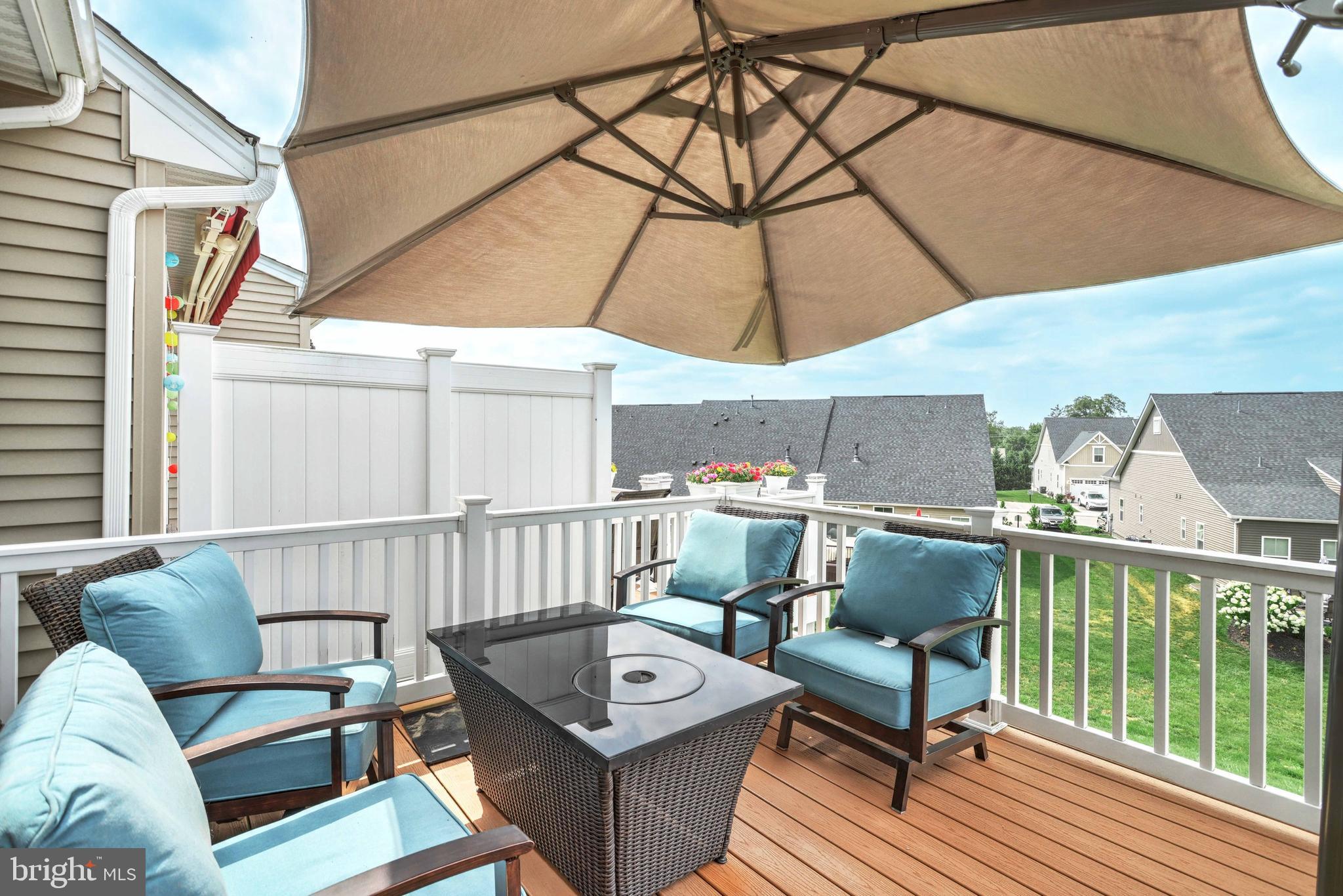 REGENTS GLEN VILLAS - Residential