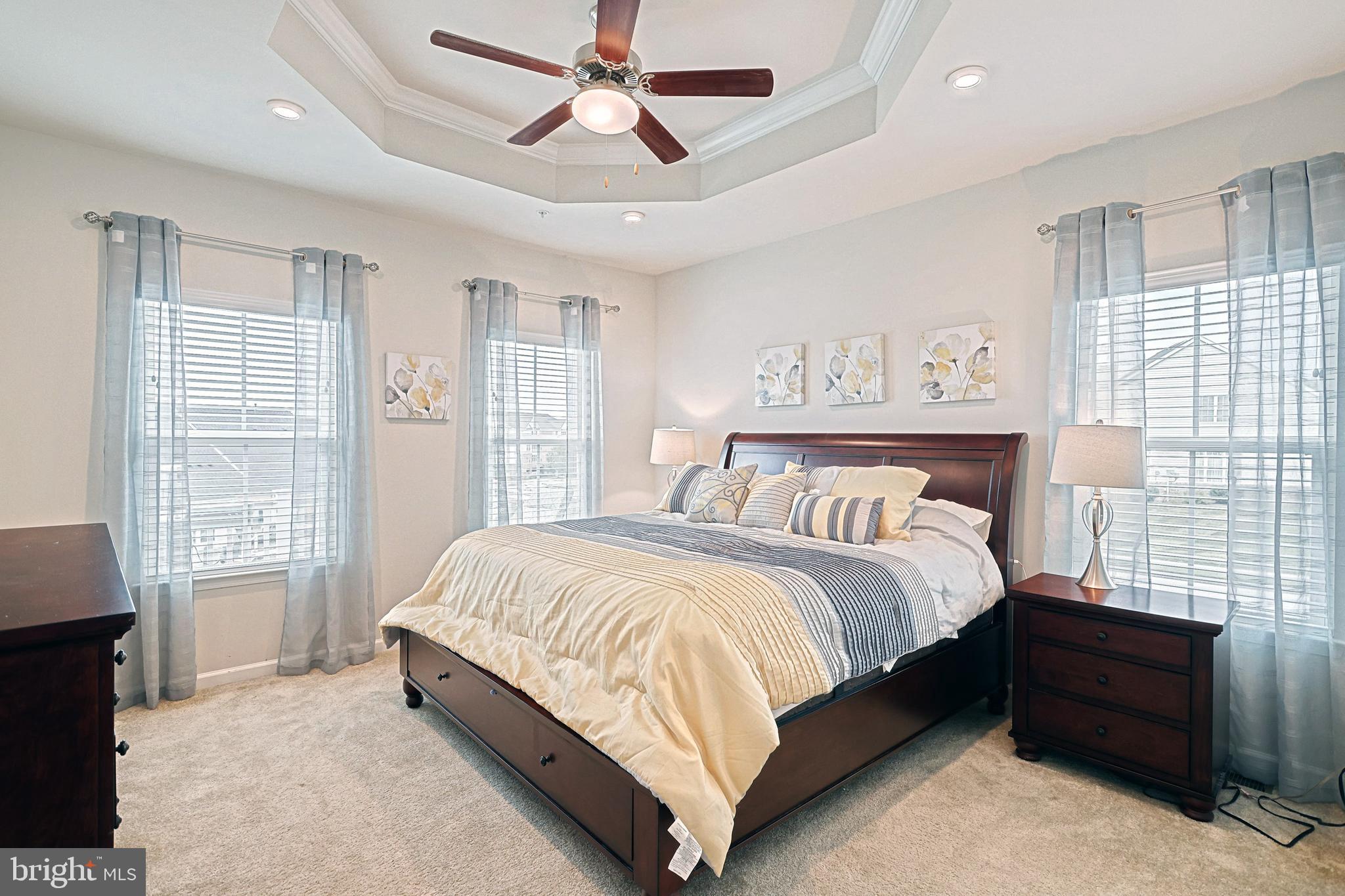 REGENTS GLEN VILLAS - Residential