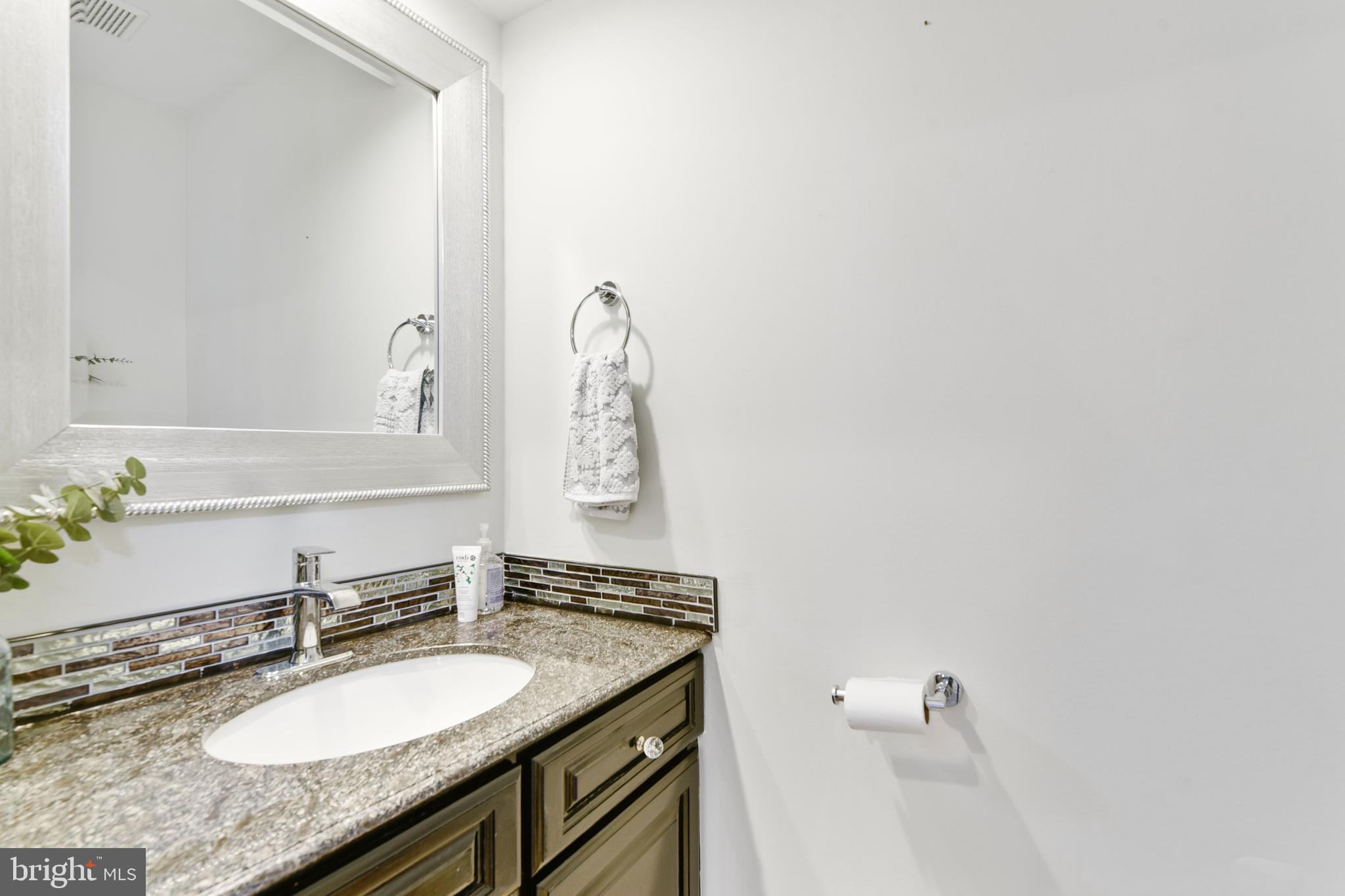 RIVA TRACE/SUMMER PLACE - Residential