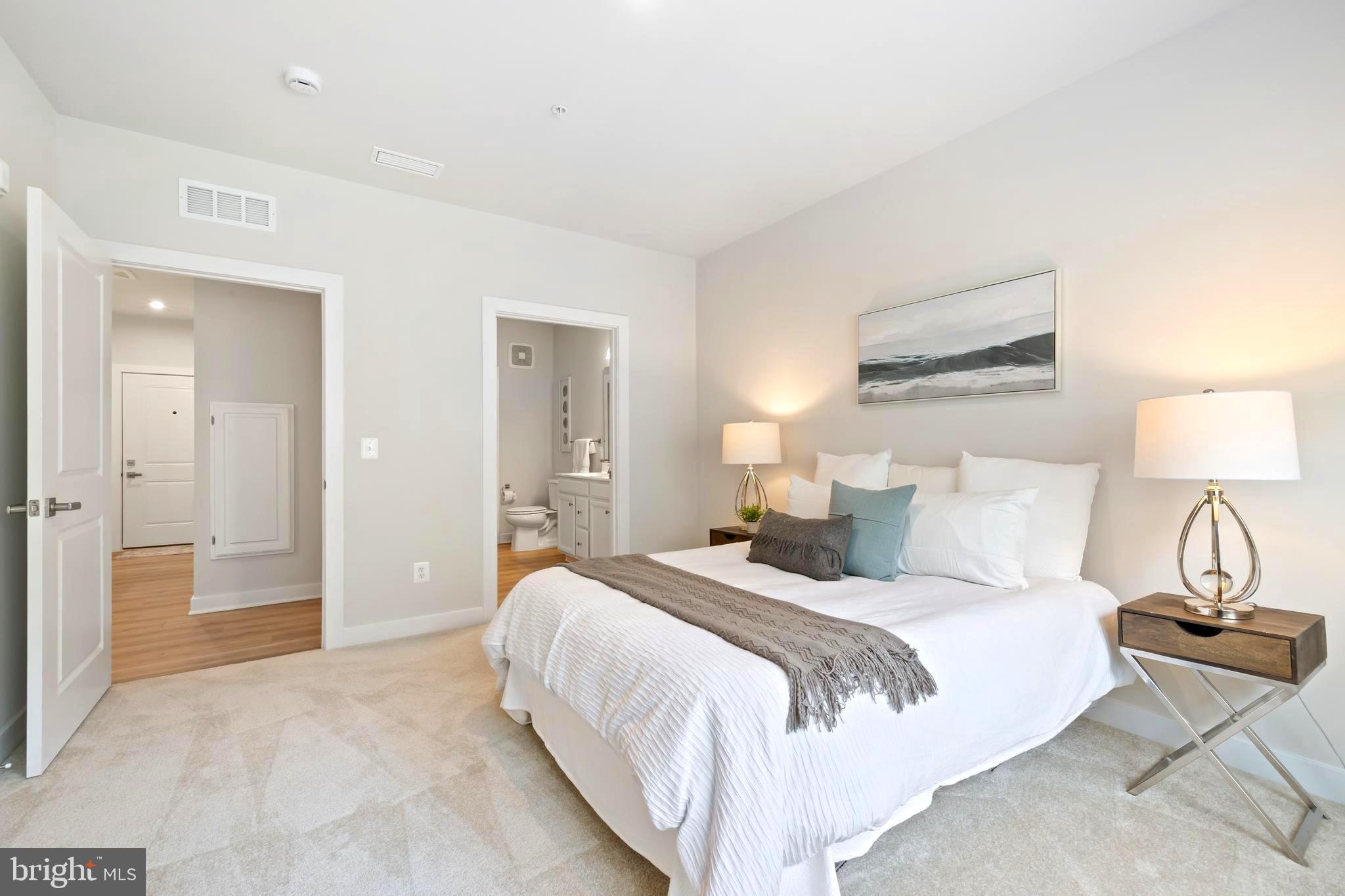 TURF VALLEY - Residential