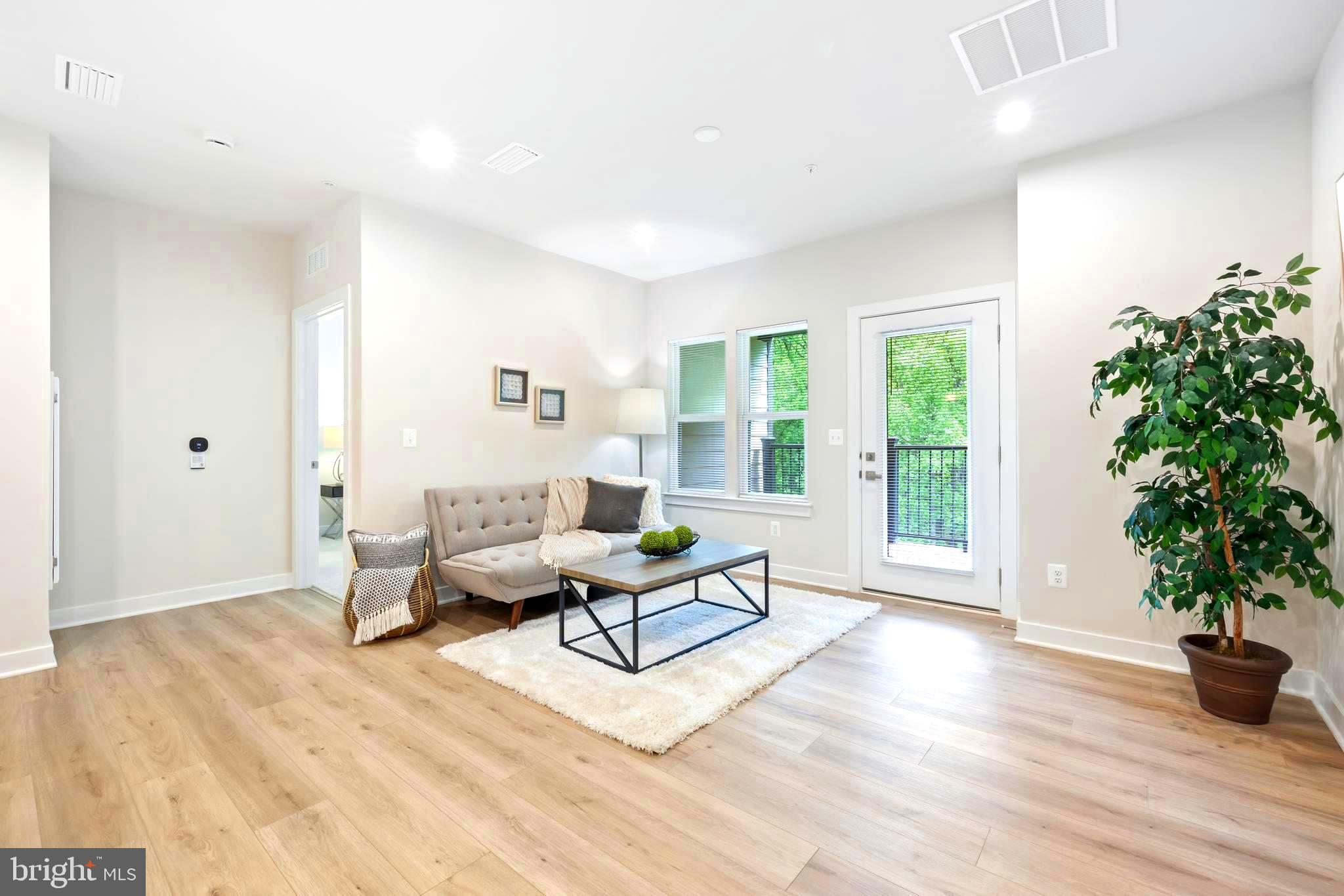 TURF VALLEY - Residential