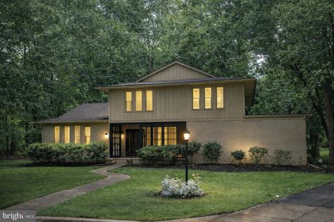 Homes For Sale - 712 Loch Ness Circle<br/> Prince Georges County, FORT WASHINGTON, MD 20744