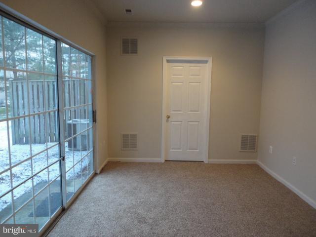 HIGHLAND GATE - Residential Lease