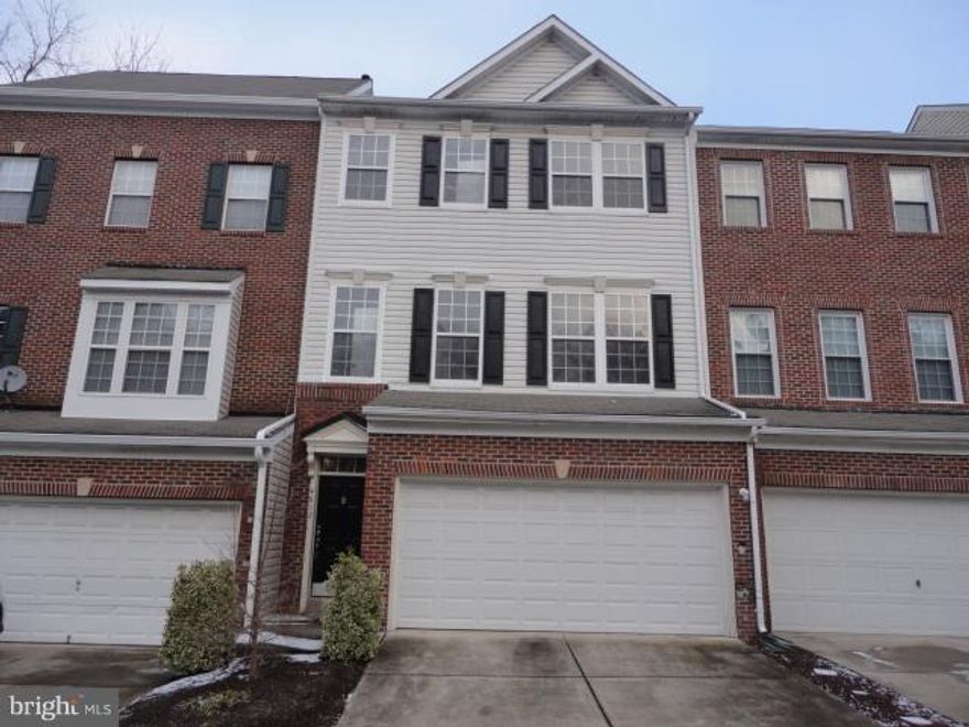 Three level luxury townhome with 2-mastersuites with updated baths, wood flooring, new carpet, 3-sided fireplace, deck, and a 2-car garage.  CREDIT SCORE OF AT LEAST 600+ REQUIRED. GROSS MINIMUM INCOME REQUIREMENT $5200 PER MONTH. No Cats. 2+ YEAR LEASES ONLY except for housing applicants. All applicants: If approved the security deposit is due immediately to hold the unit.